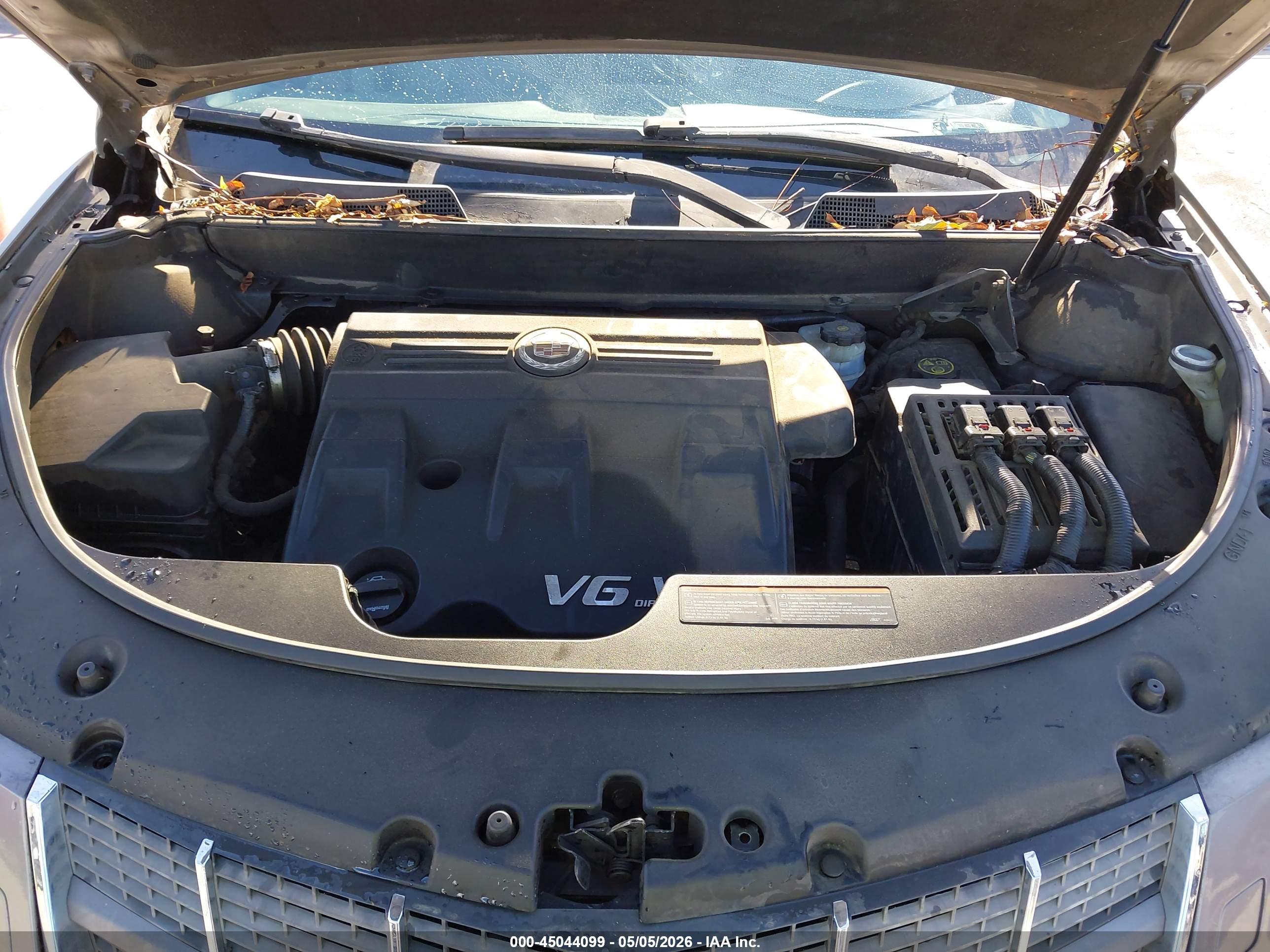 CADILLAC SRX image 10