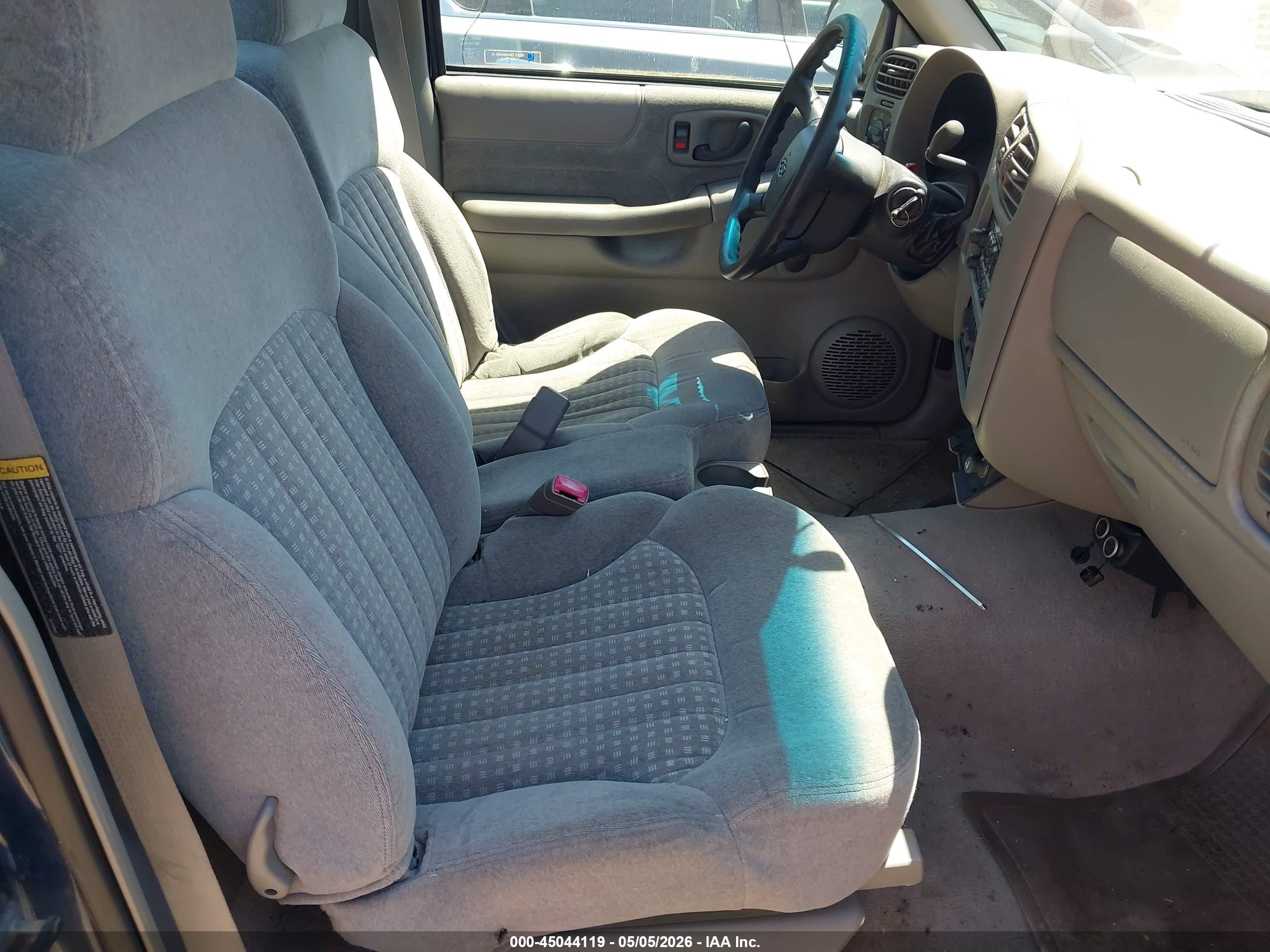 CHEVROLET S-10 image 5