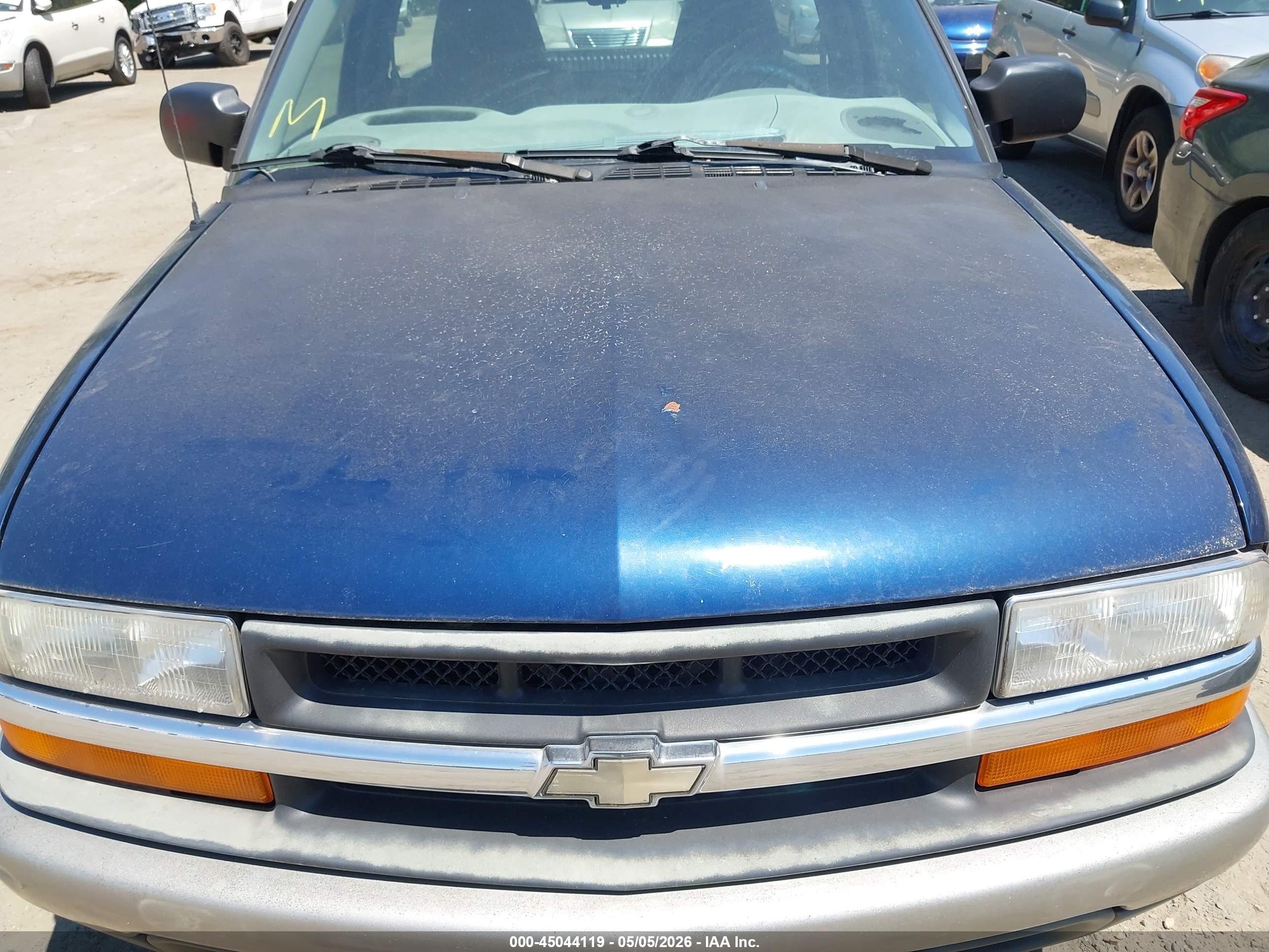 CHEVROLET S-10 image 6
