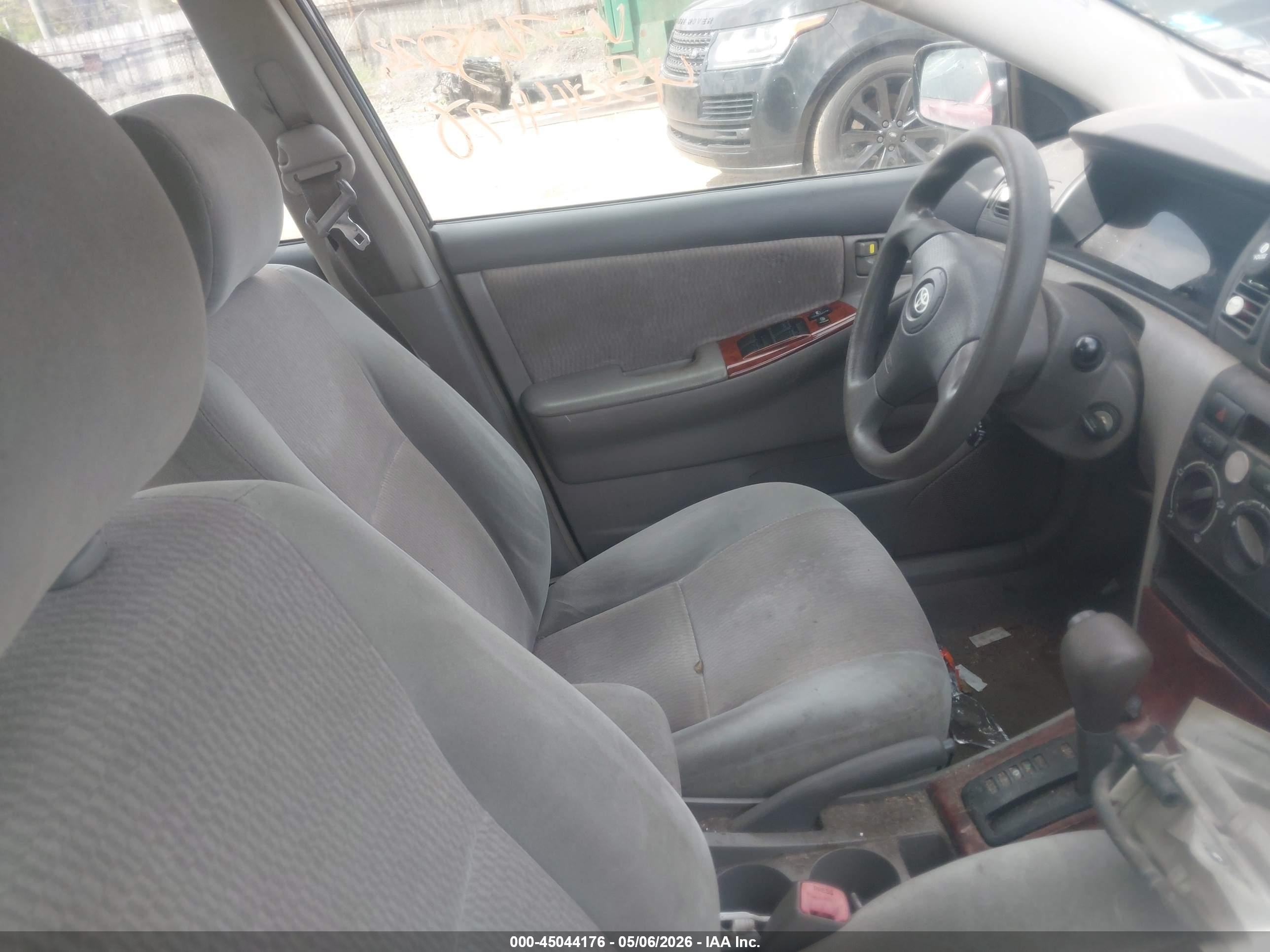 TOYOTA COROLLA image 5