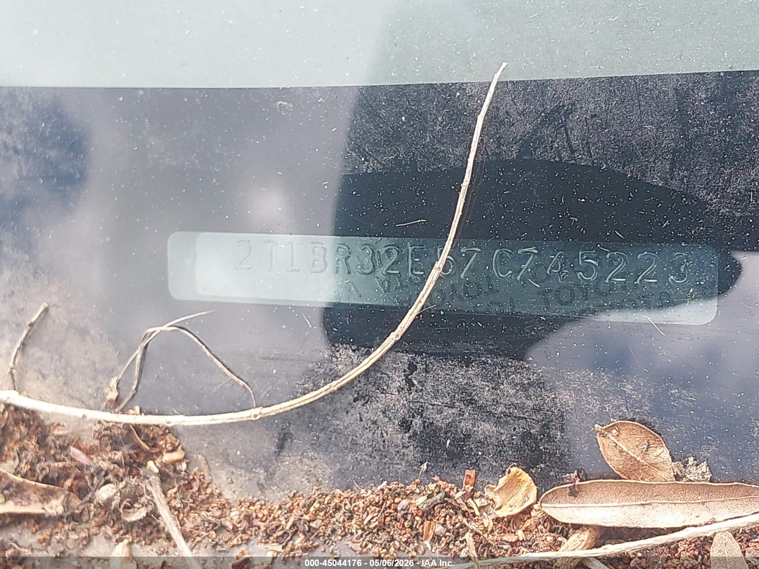 TOYOTA COROLLA image 9
