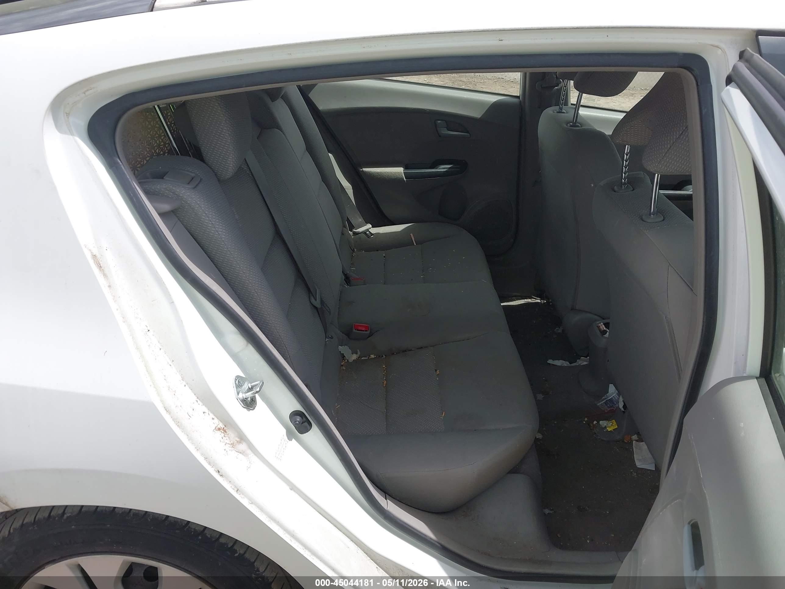 HONDA INSIGHT image 8