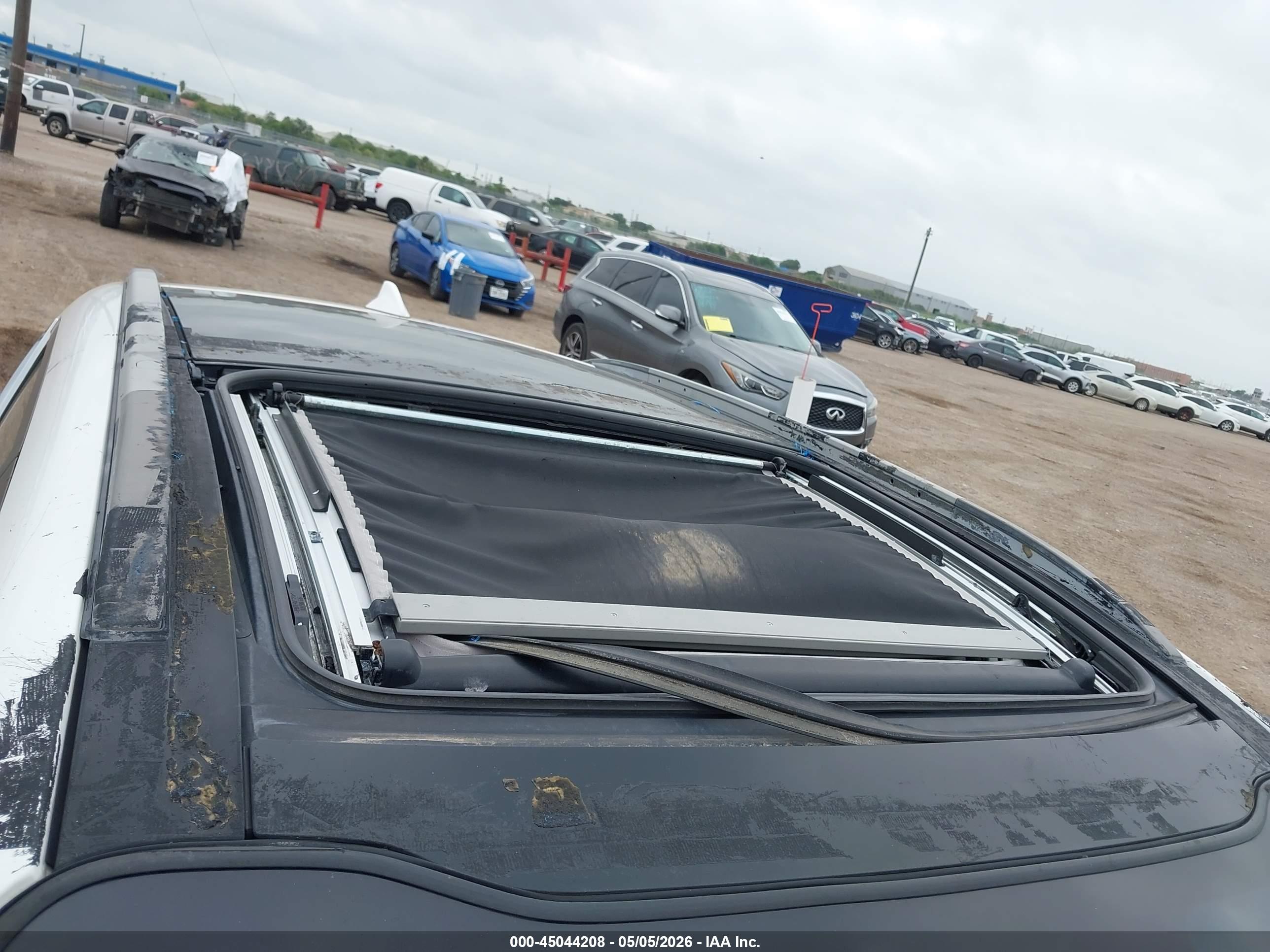 KIA SPORTAGE image 6