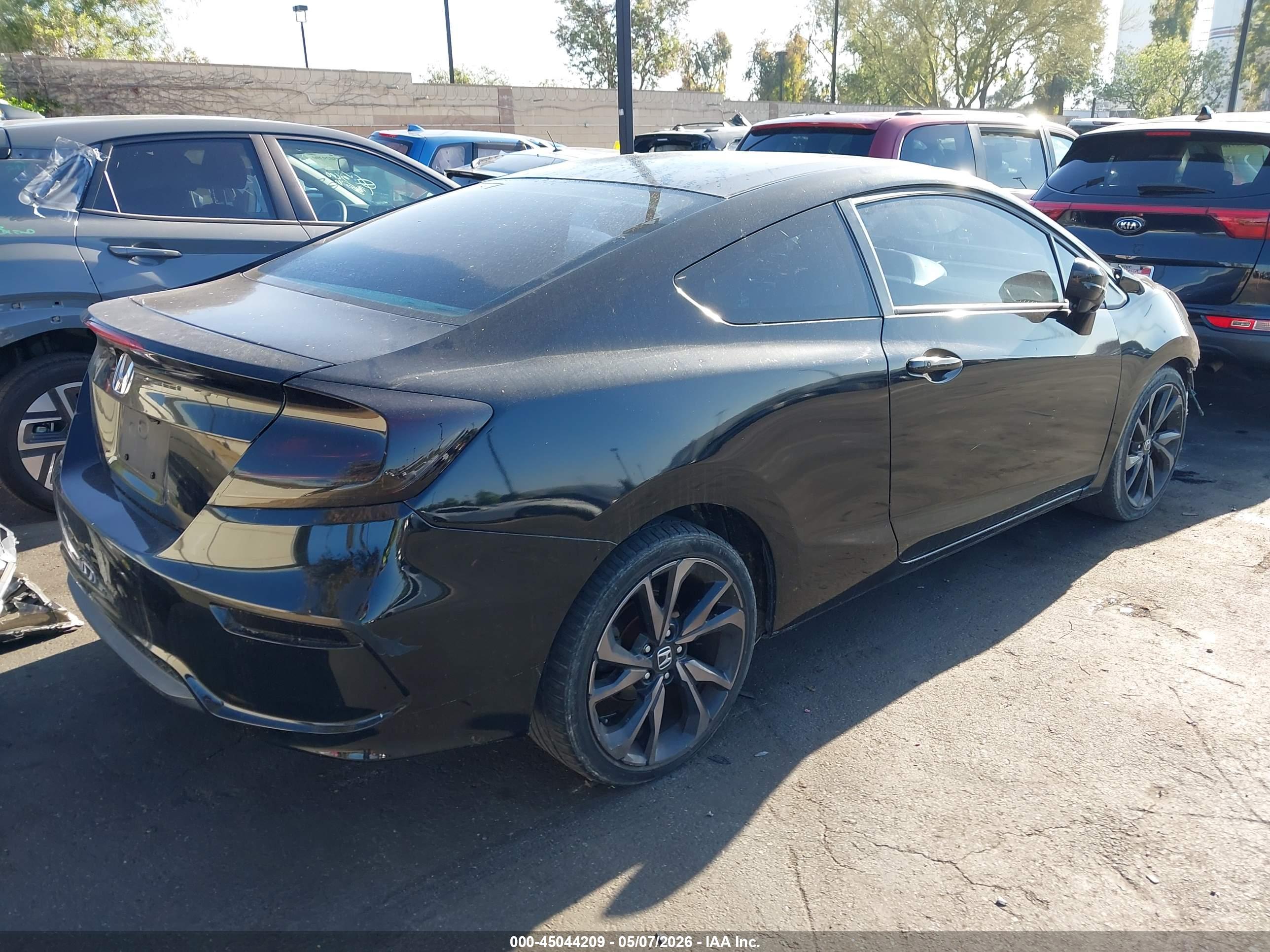 HONDA CIVIC image 4