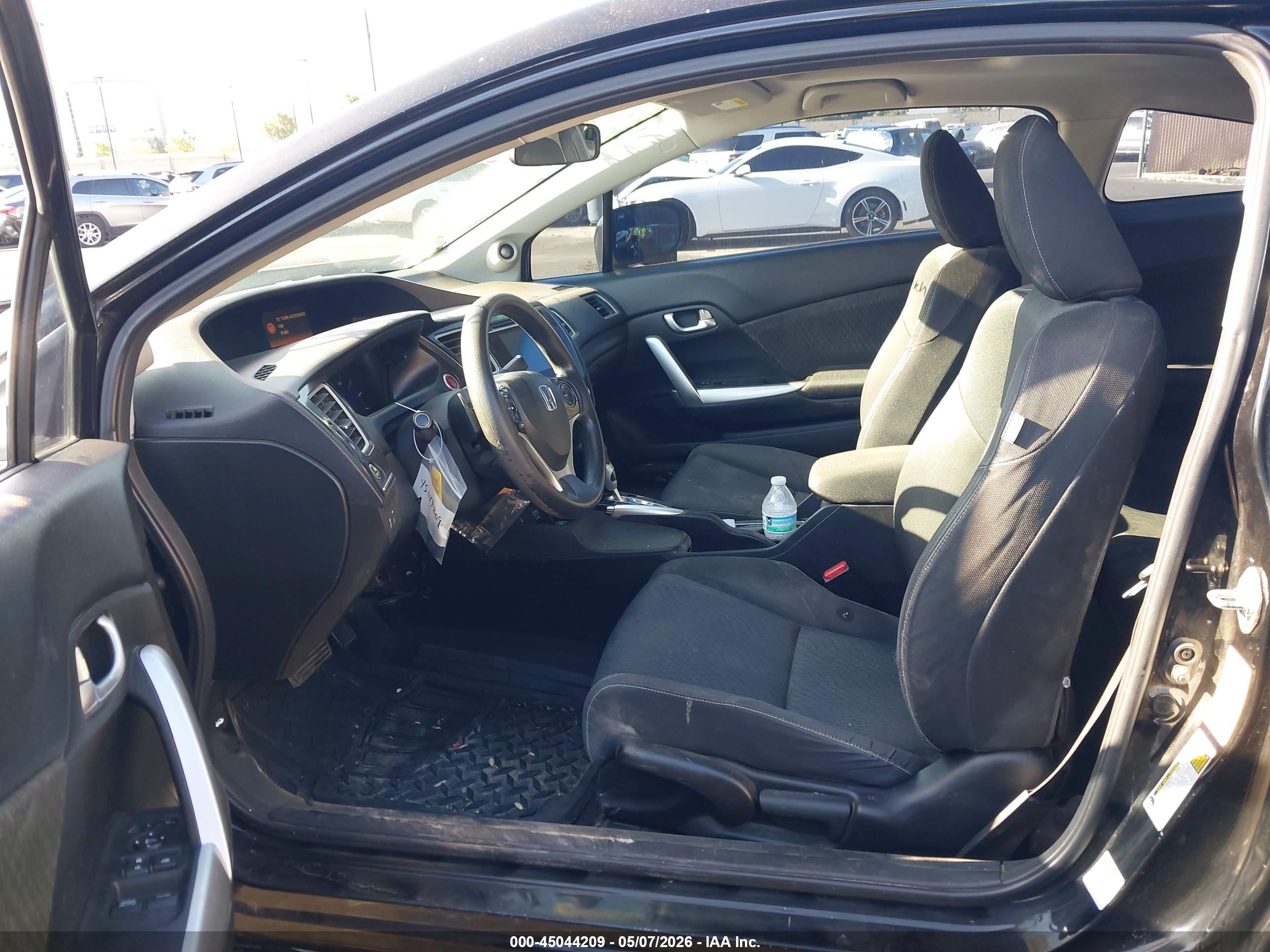 HONDA CIVIC image 5