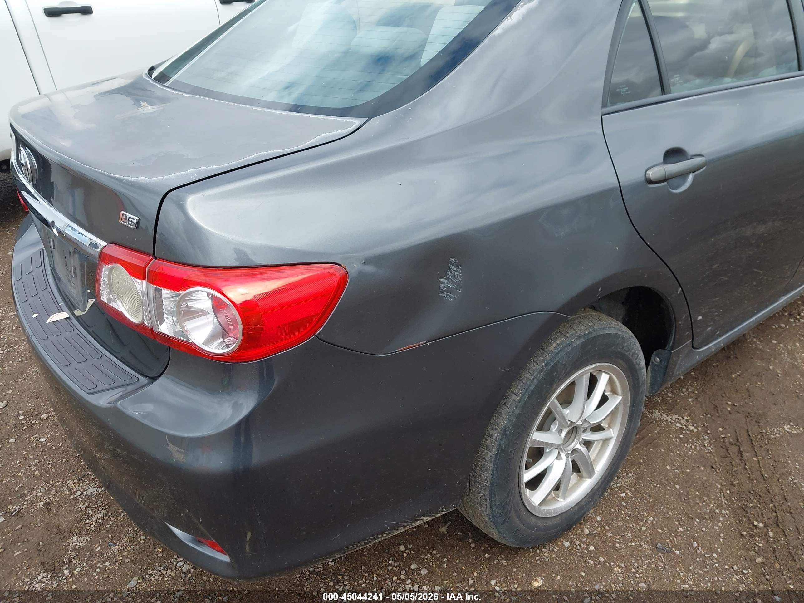 TOYOTA COROLLA image 6