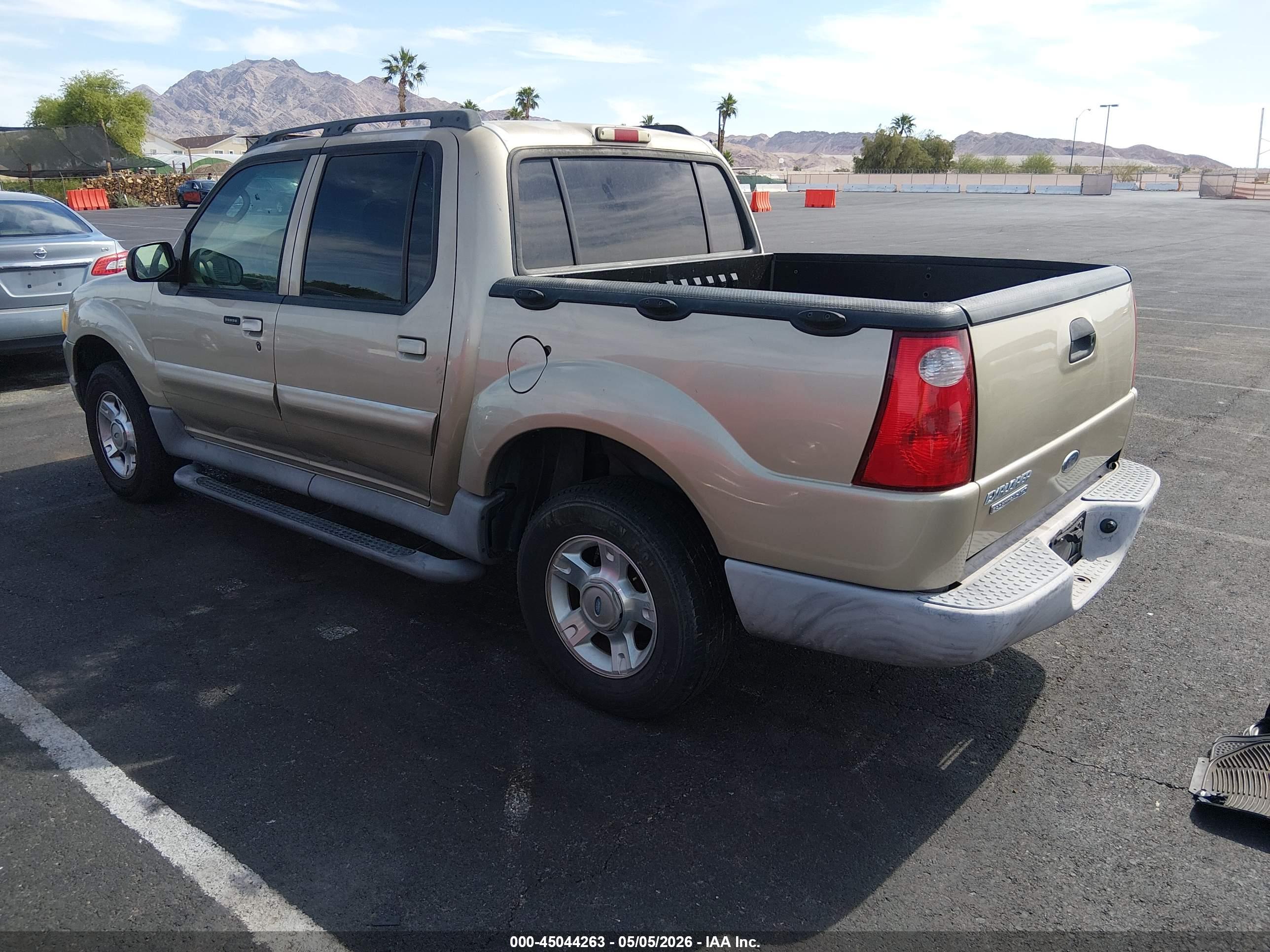 FORD EXPLORER image 3