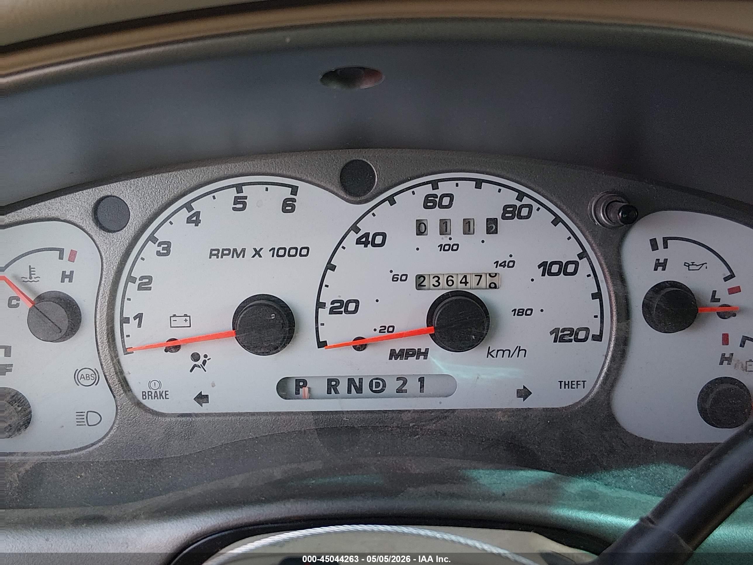 FORD EXPLORER image 7