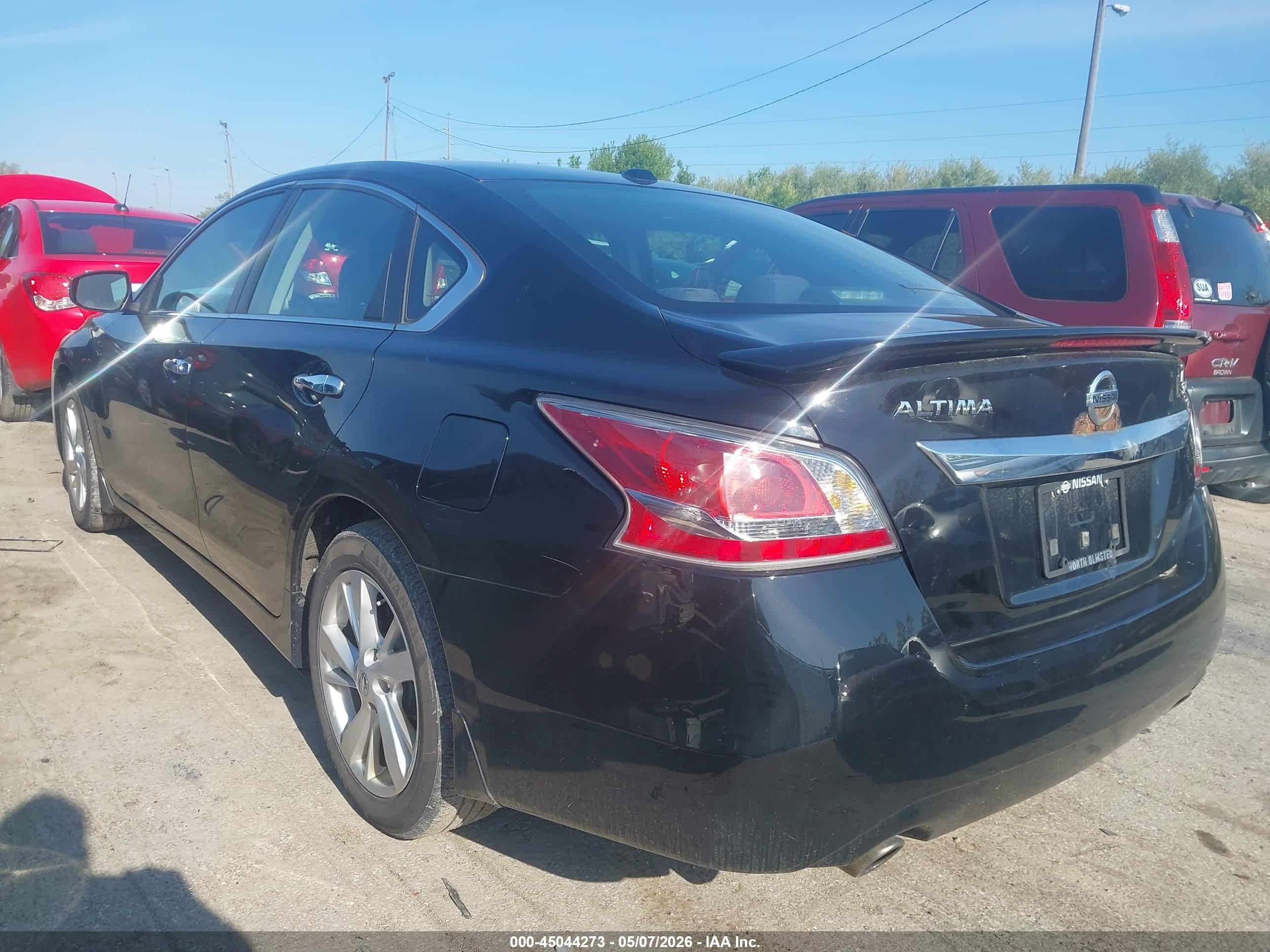 NISSAN ALTIMA image 3