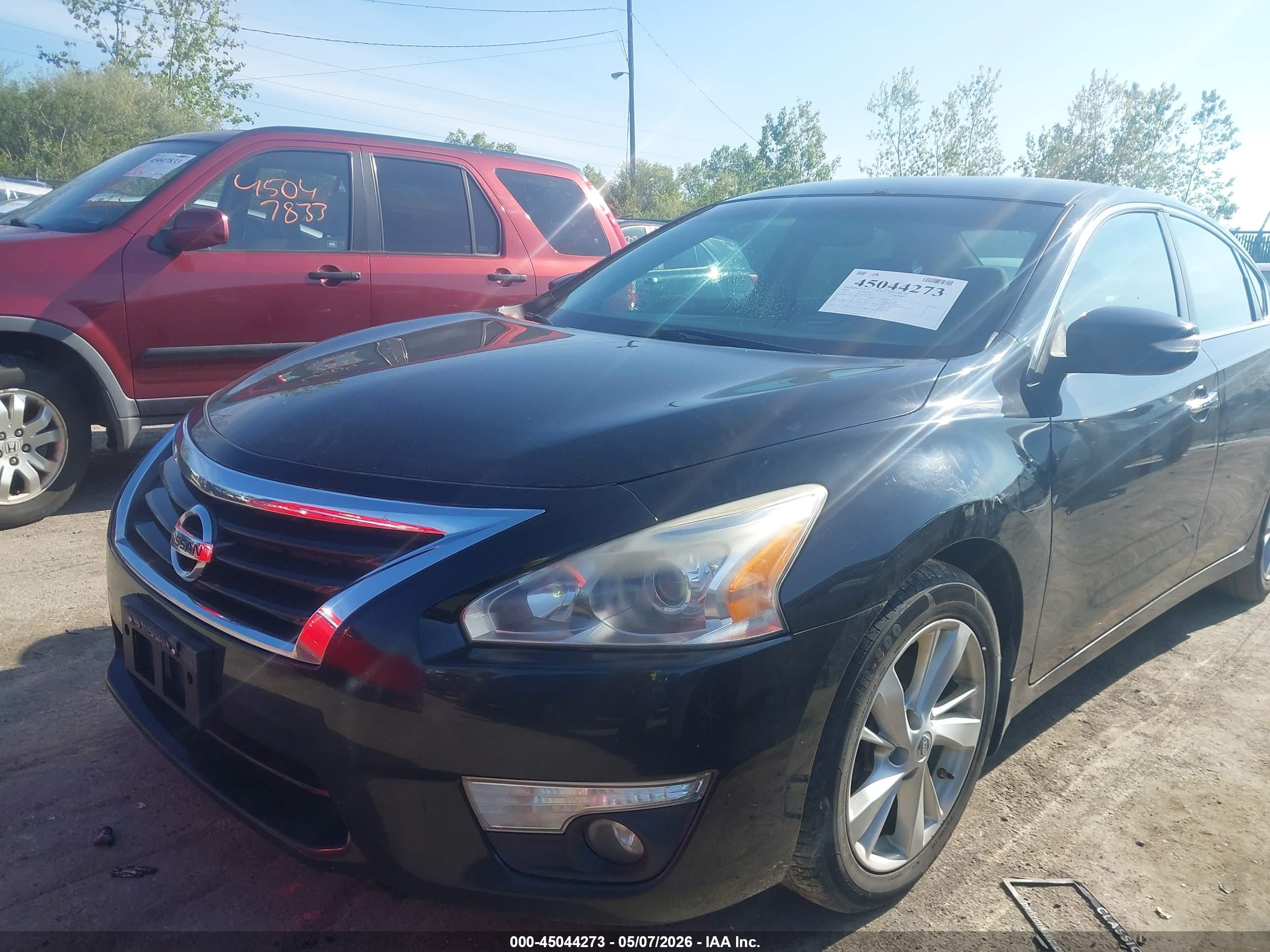 NISSAN ALTIMA image 6
