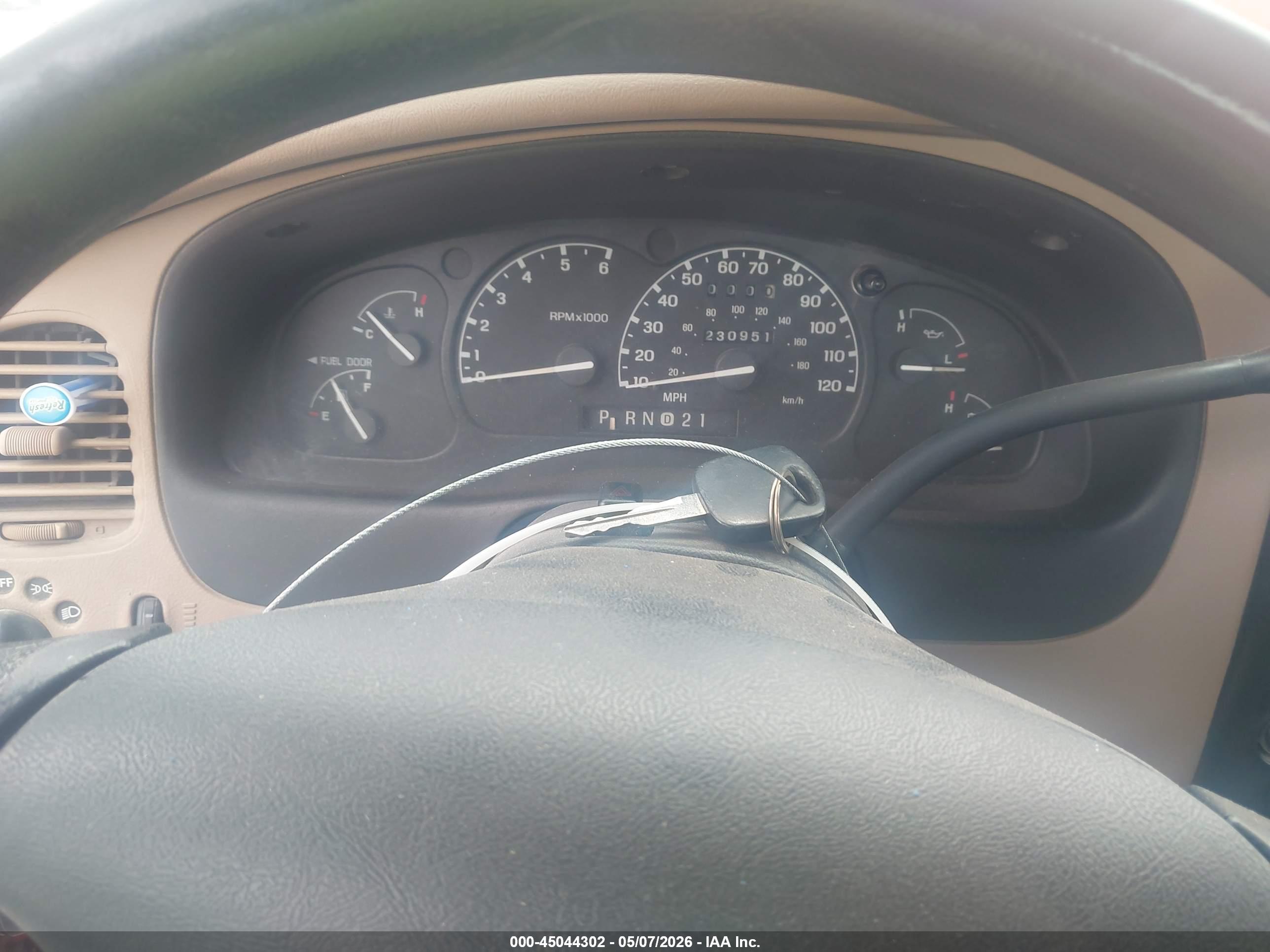 FORD RANGER image 11