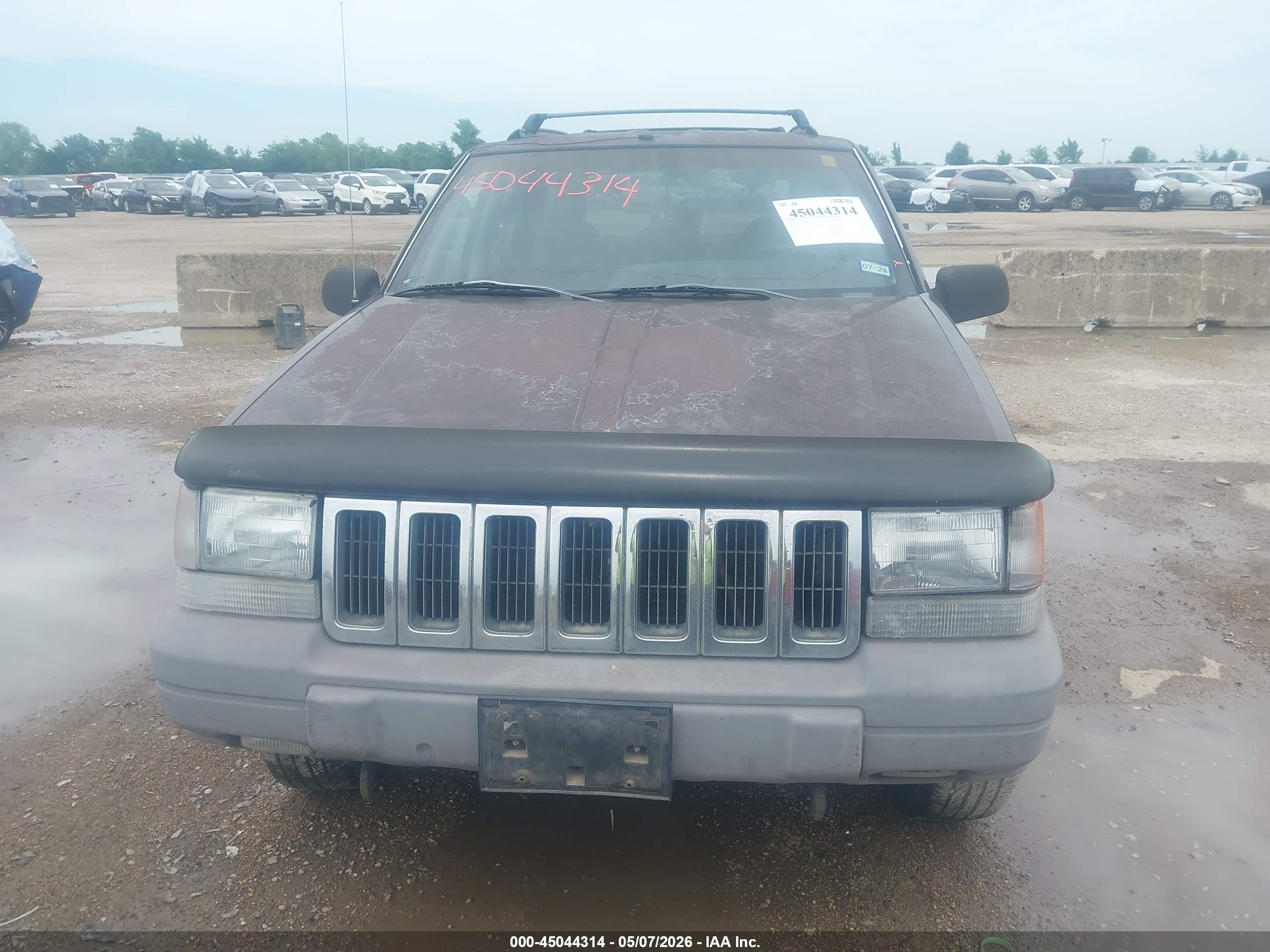 JEEP GRAND image 6