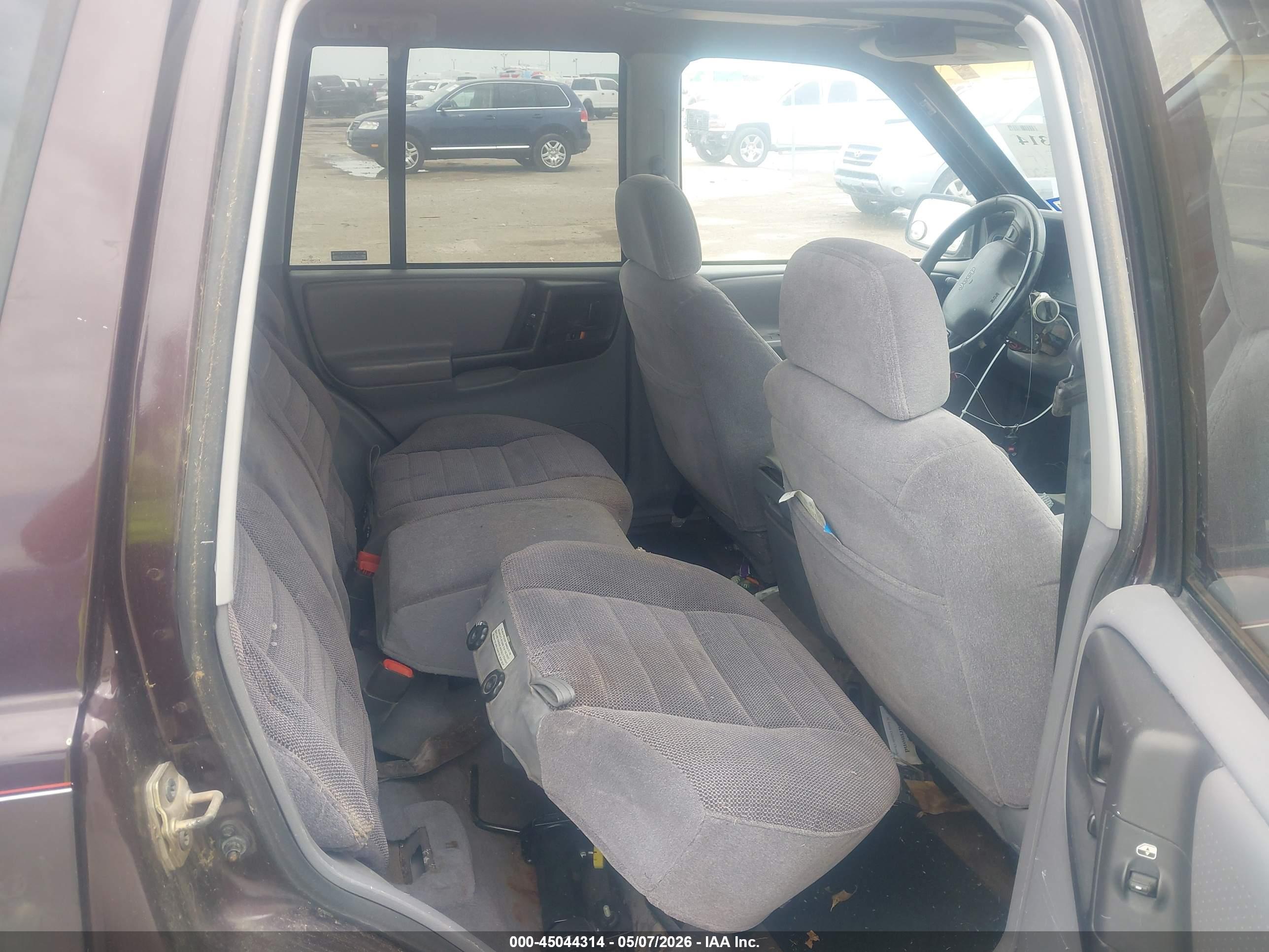 JEEP GRAND image 8