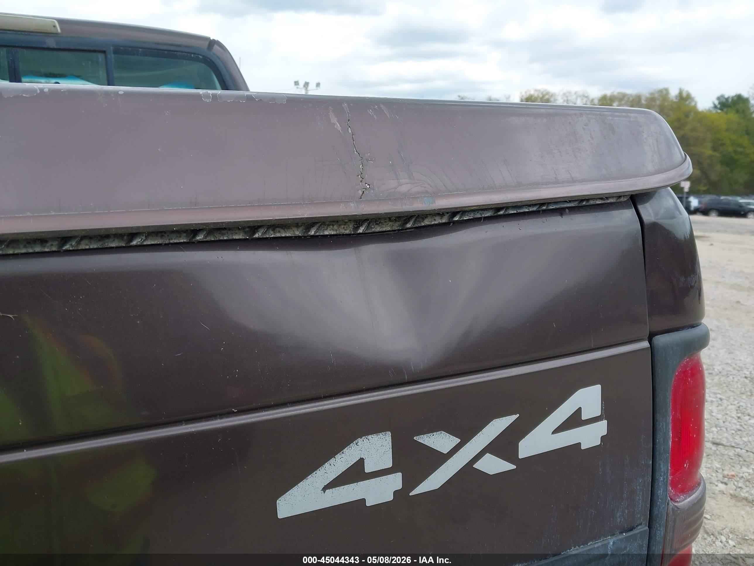 DODGE RAM image 6