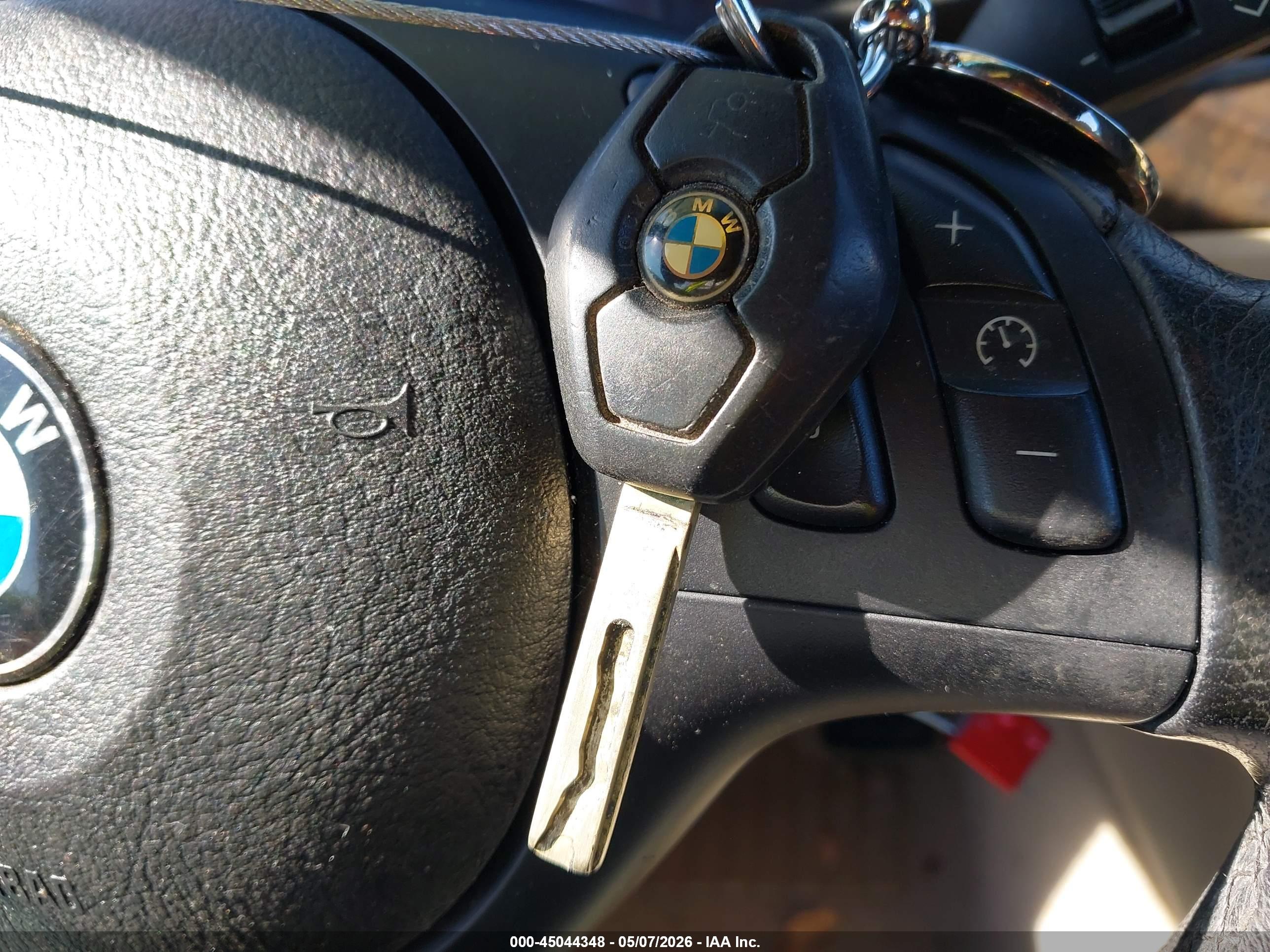 BMW 323CI image 11