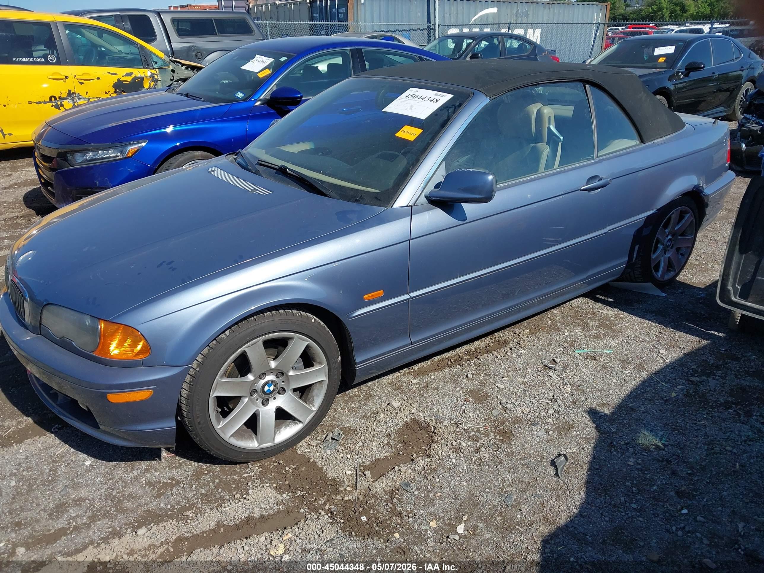 BMW 323CI image 2
