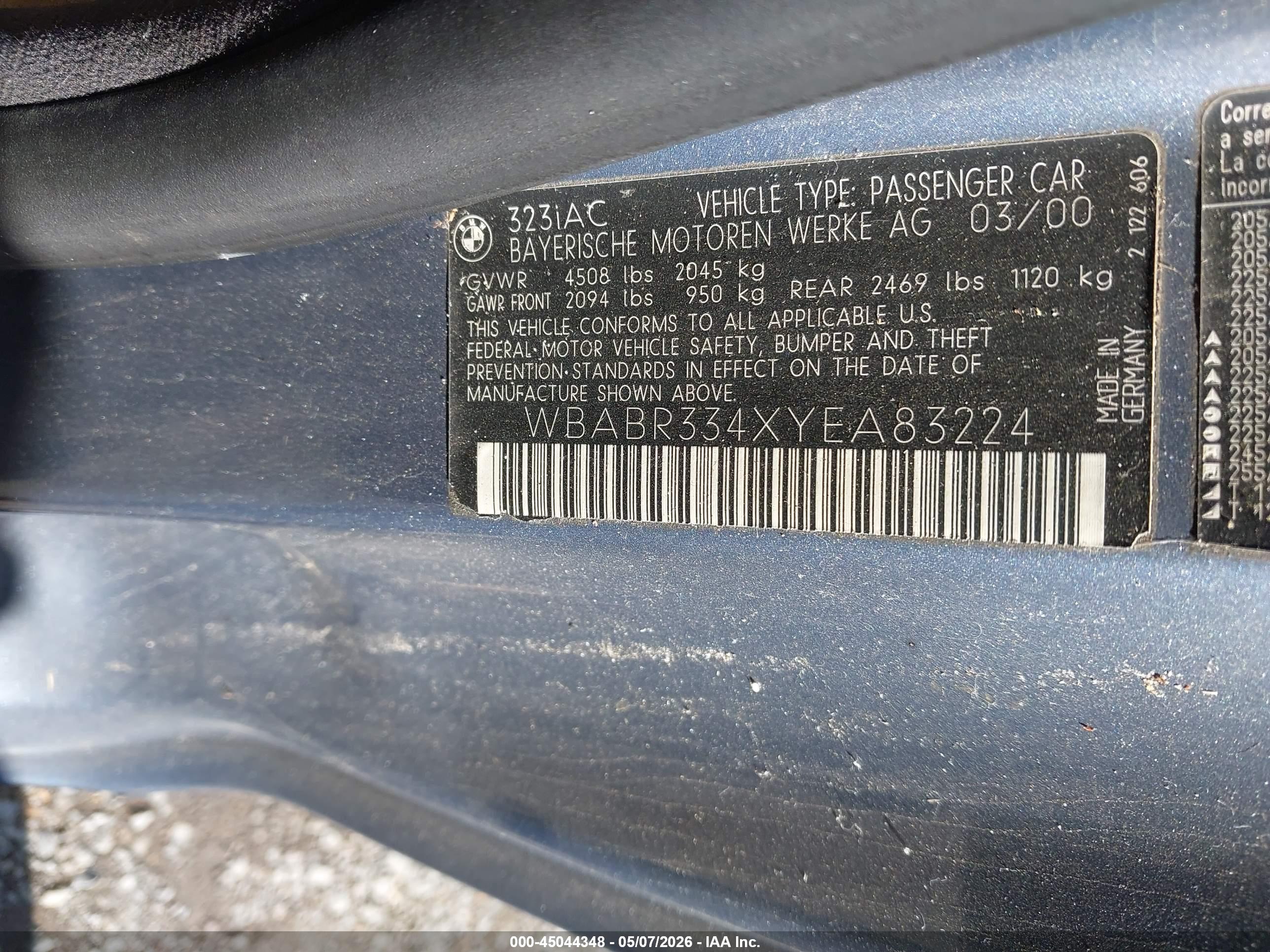 BMW 323CI image 9