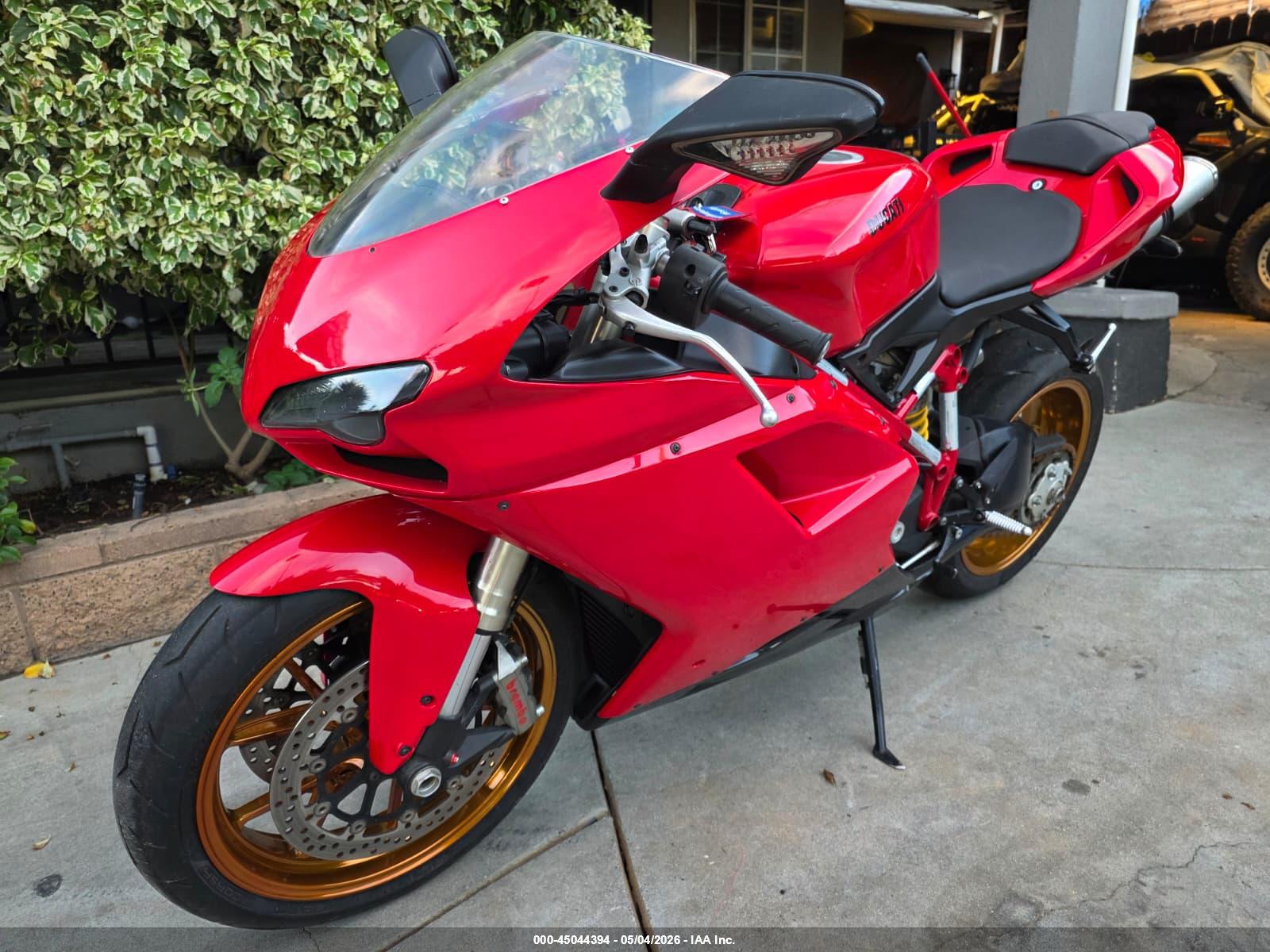 DUCATI SUPERBIKE image 2