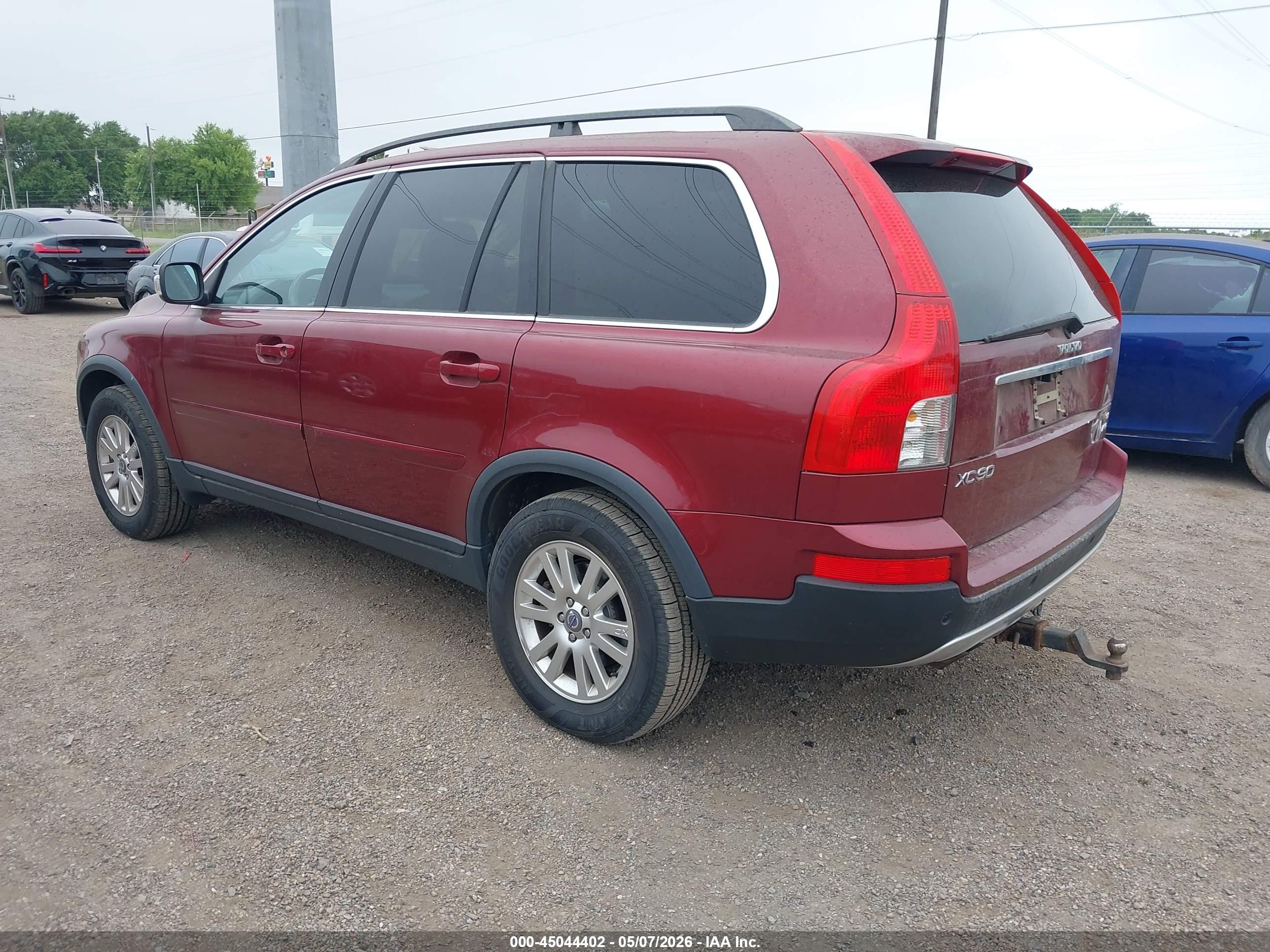 VOLVO XC90 image 3