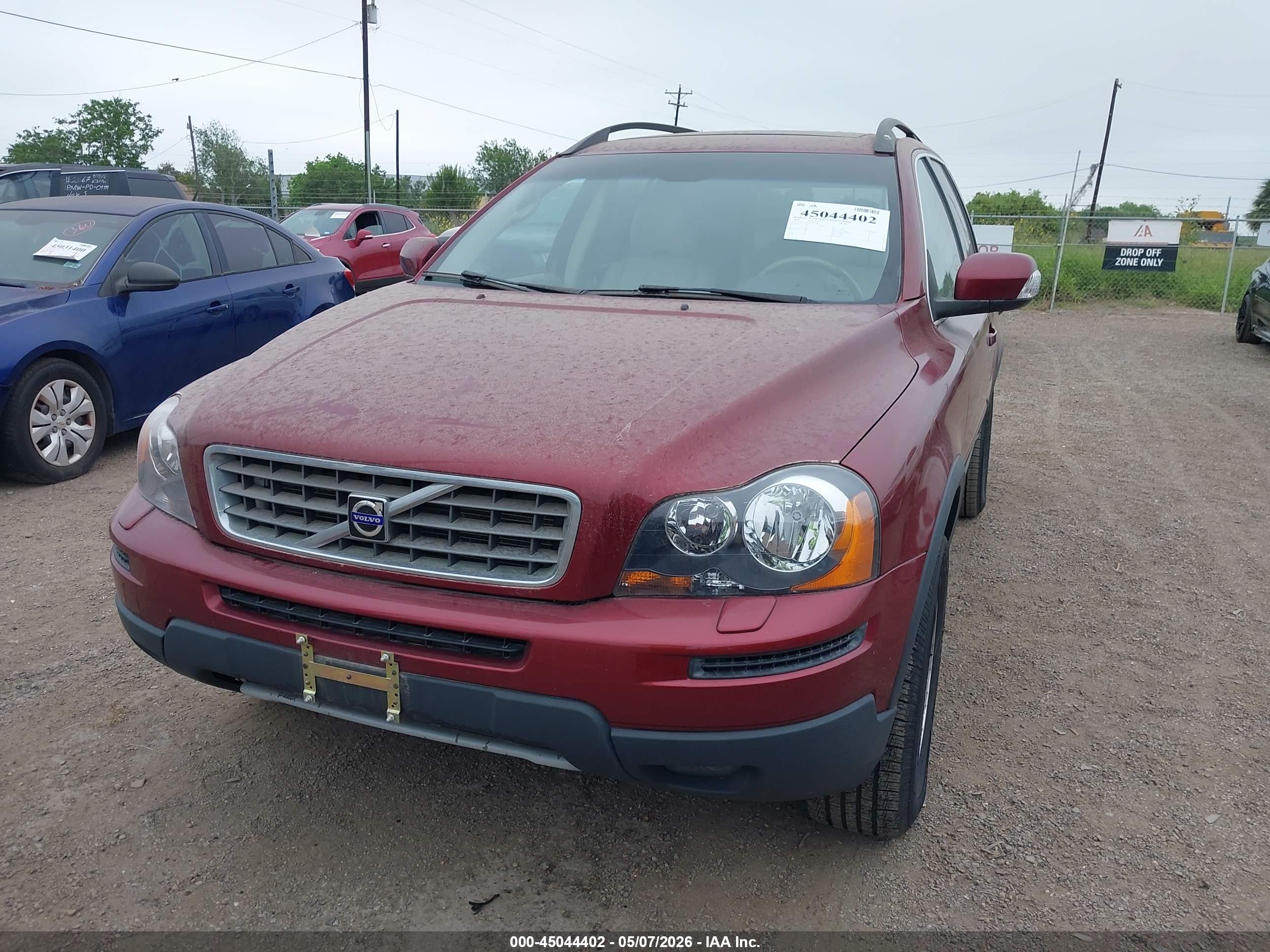 VOLVO XC90 image 6
