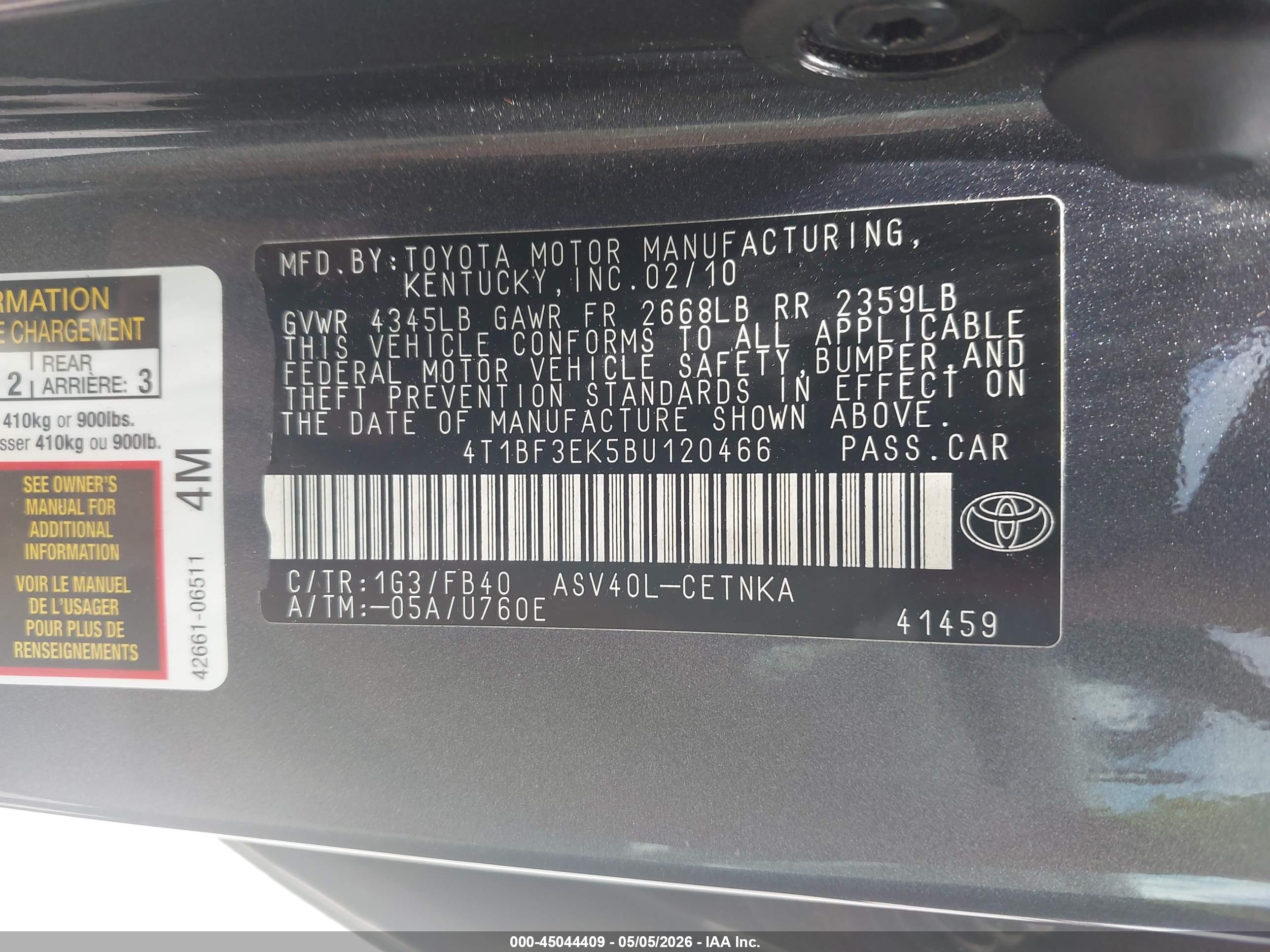 TOYOTA CAMRY image 9