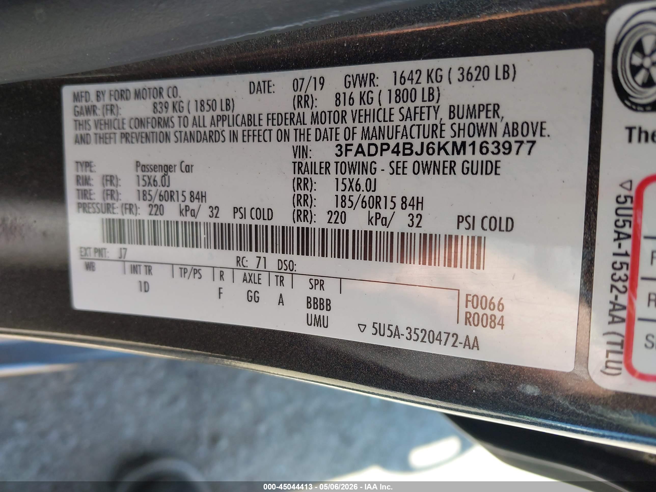 FORD FIESTA image 9