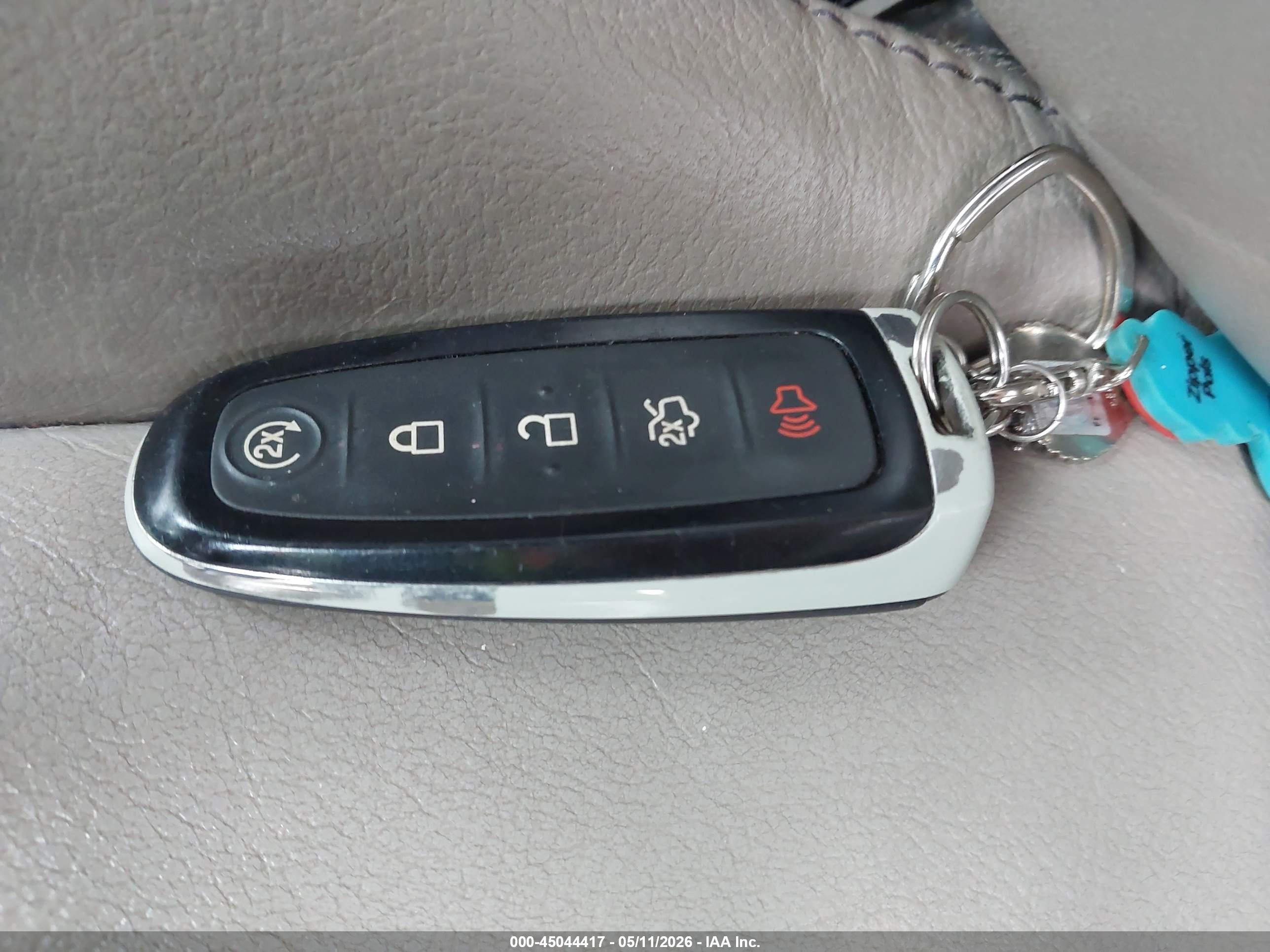 FORD EDGE image 11