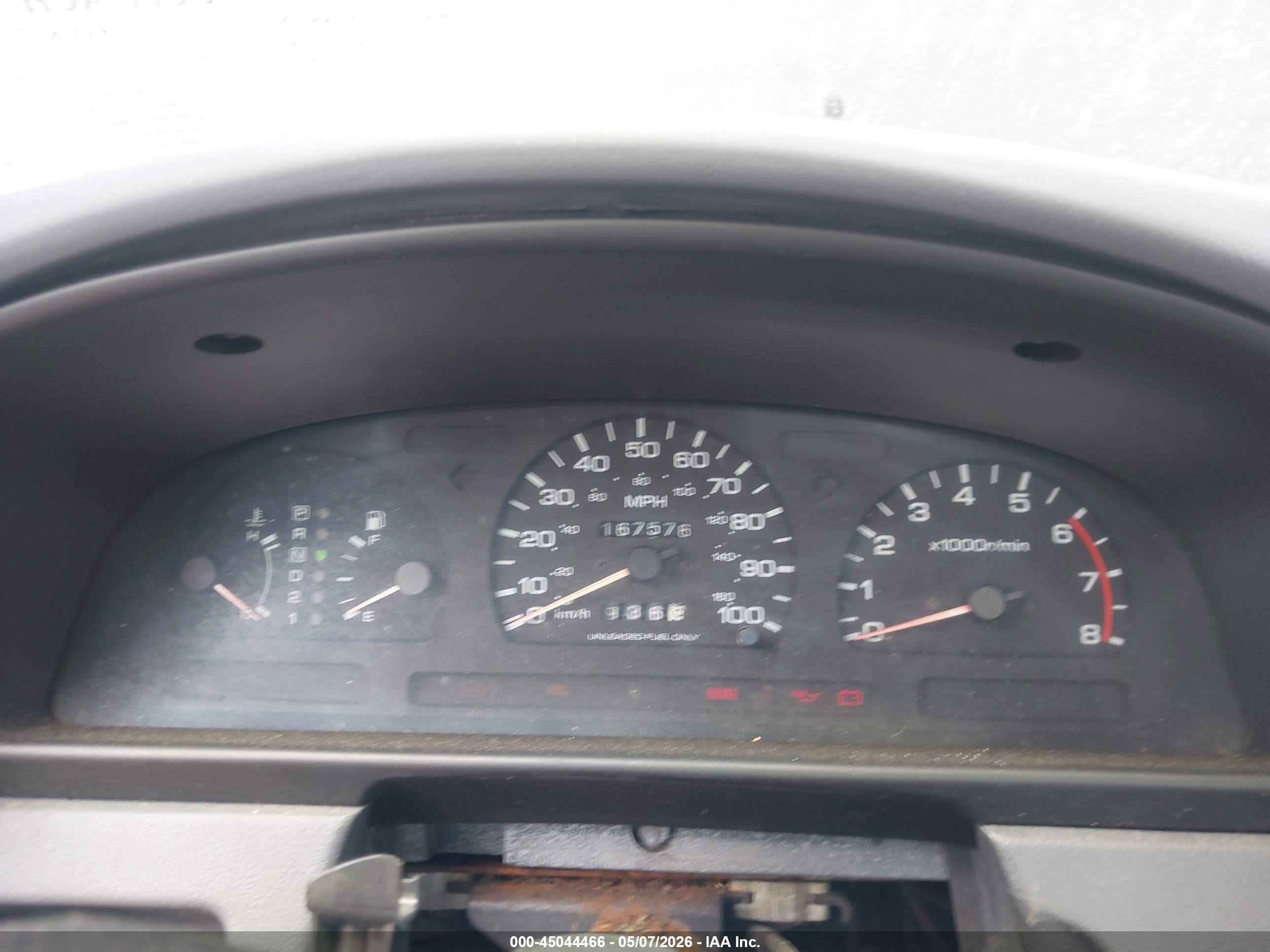 NISSAN TRUCK image 7