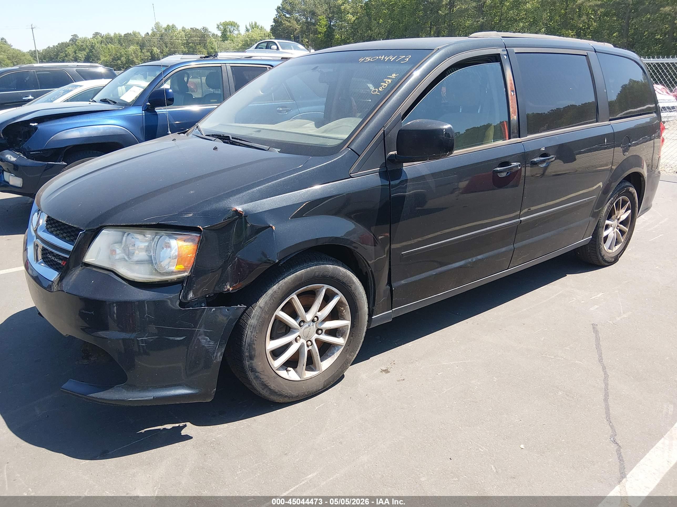 DODGE GRAND image 2
