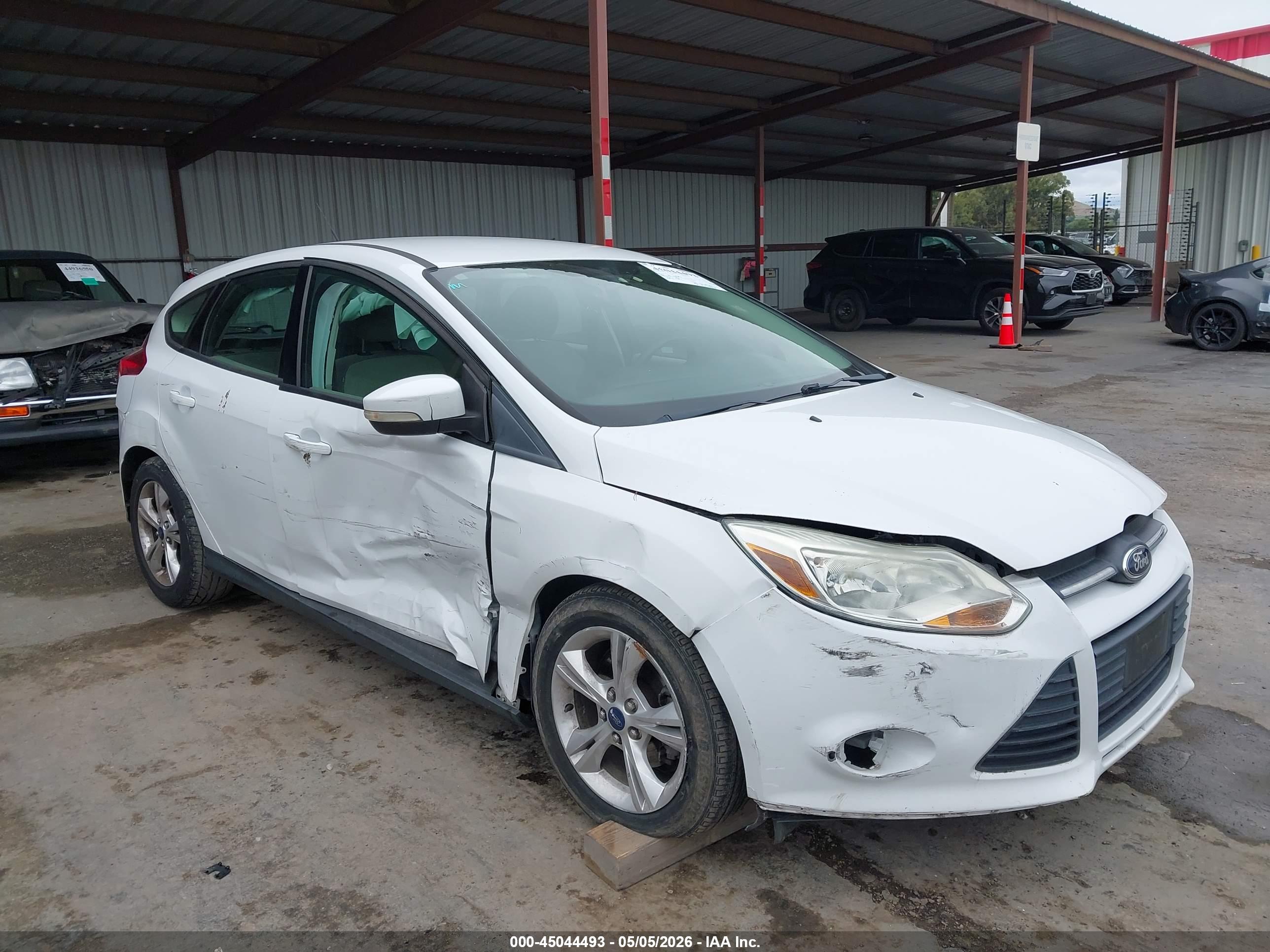 FORD FOCUS image 6