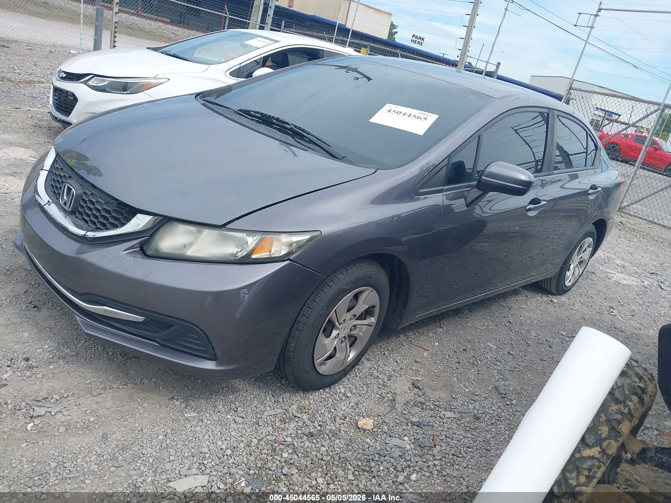 HONDA CIVIC image 2