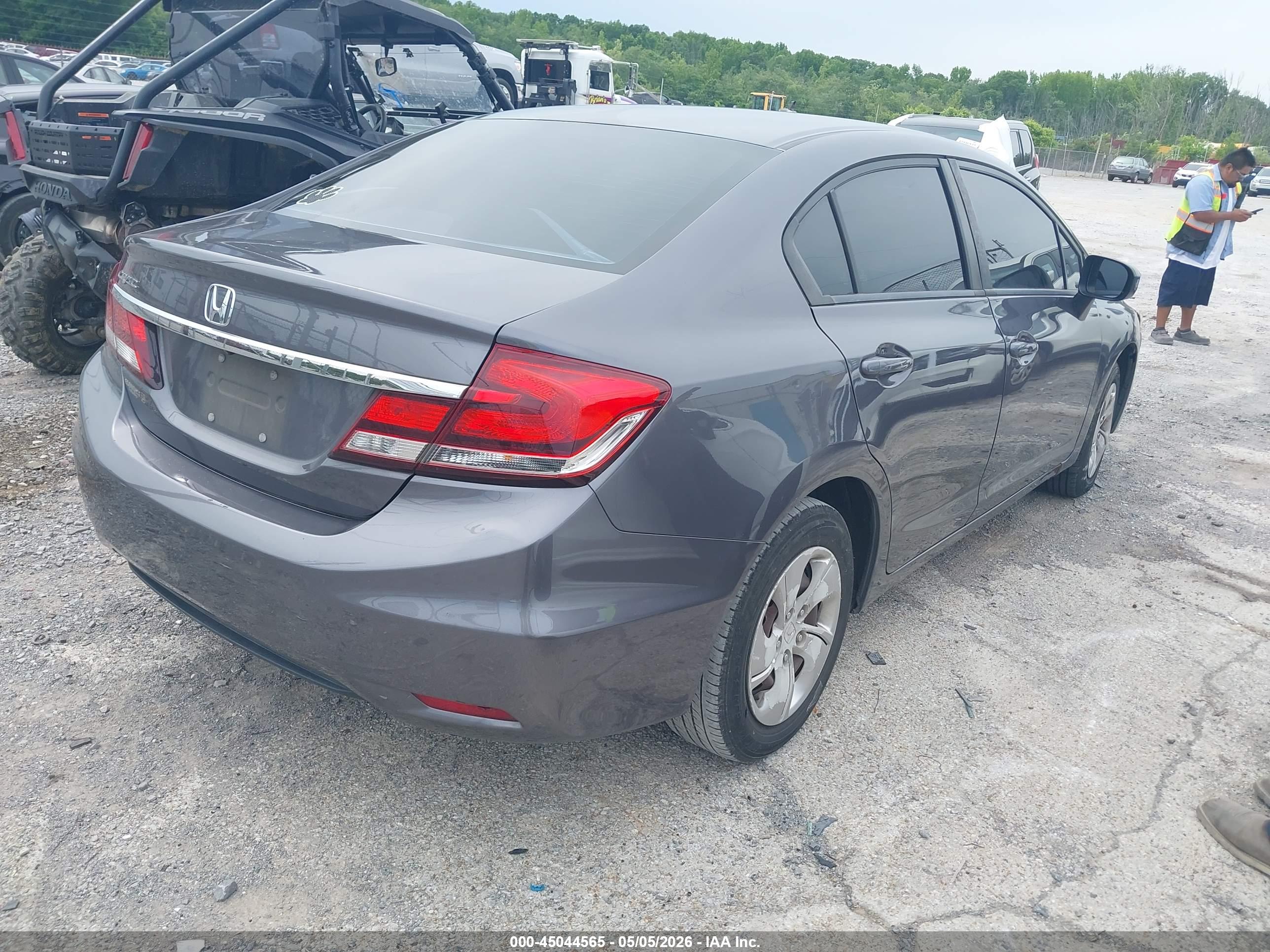 HONDA CIVIC image 4
