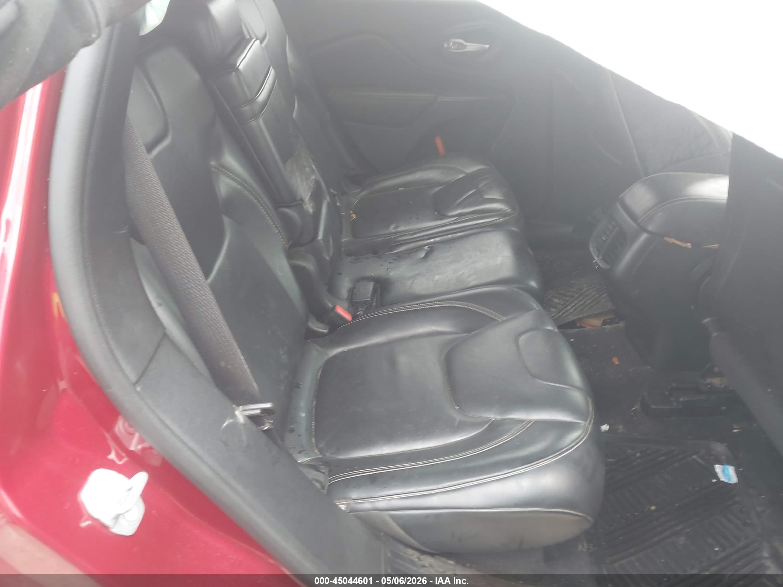 JEEP CHEROKEE image 8
