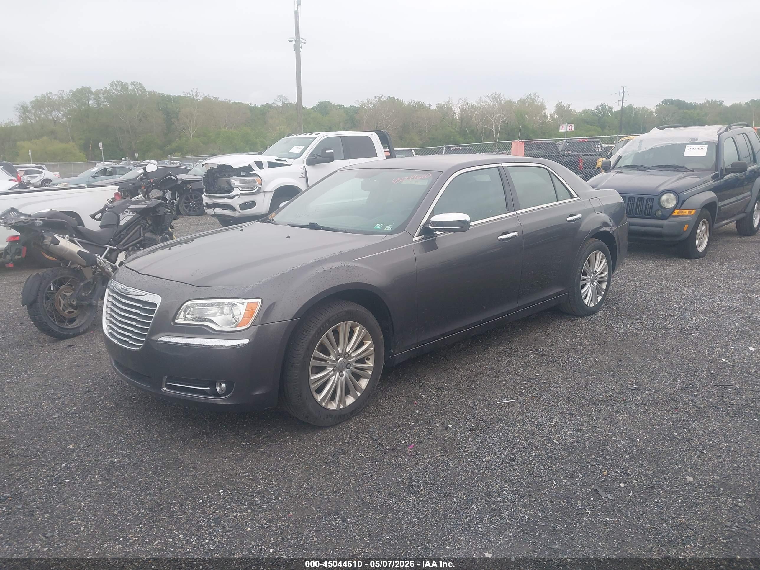 CHRYSLER 300C image 2