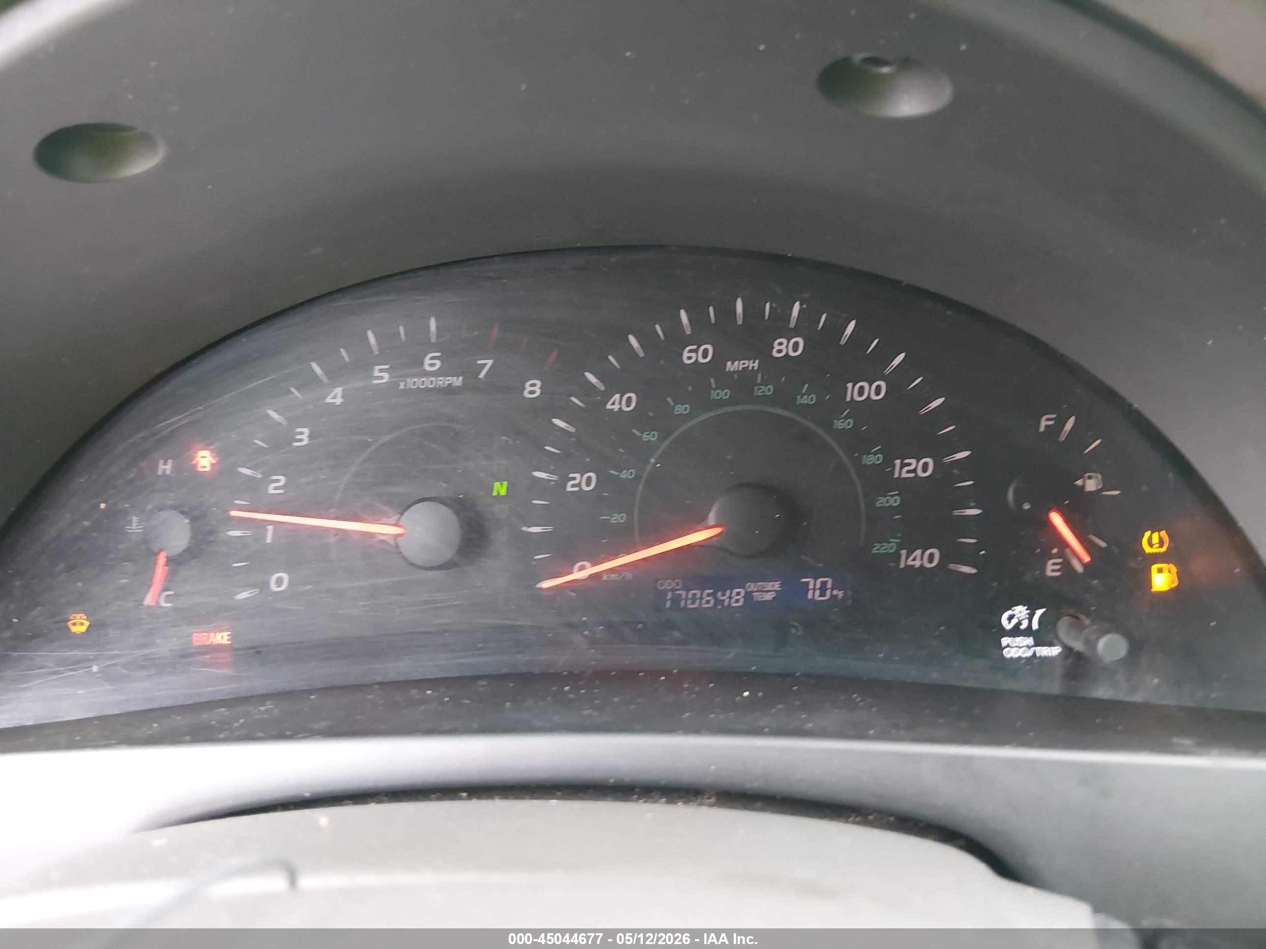 TOYOTA CAMRY image 7