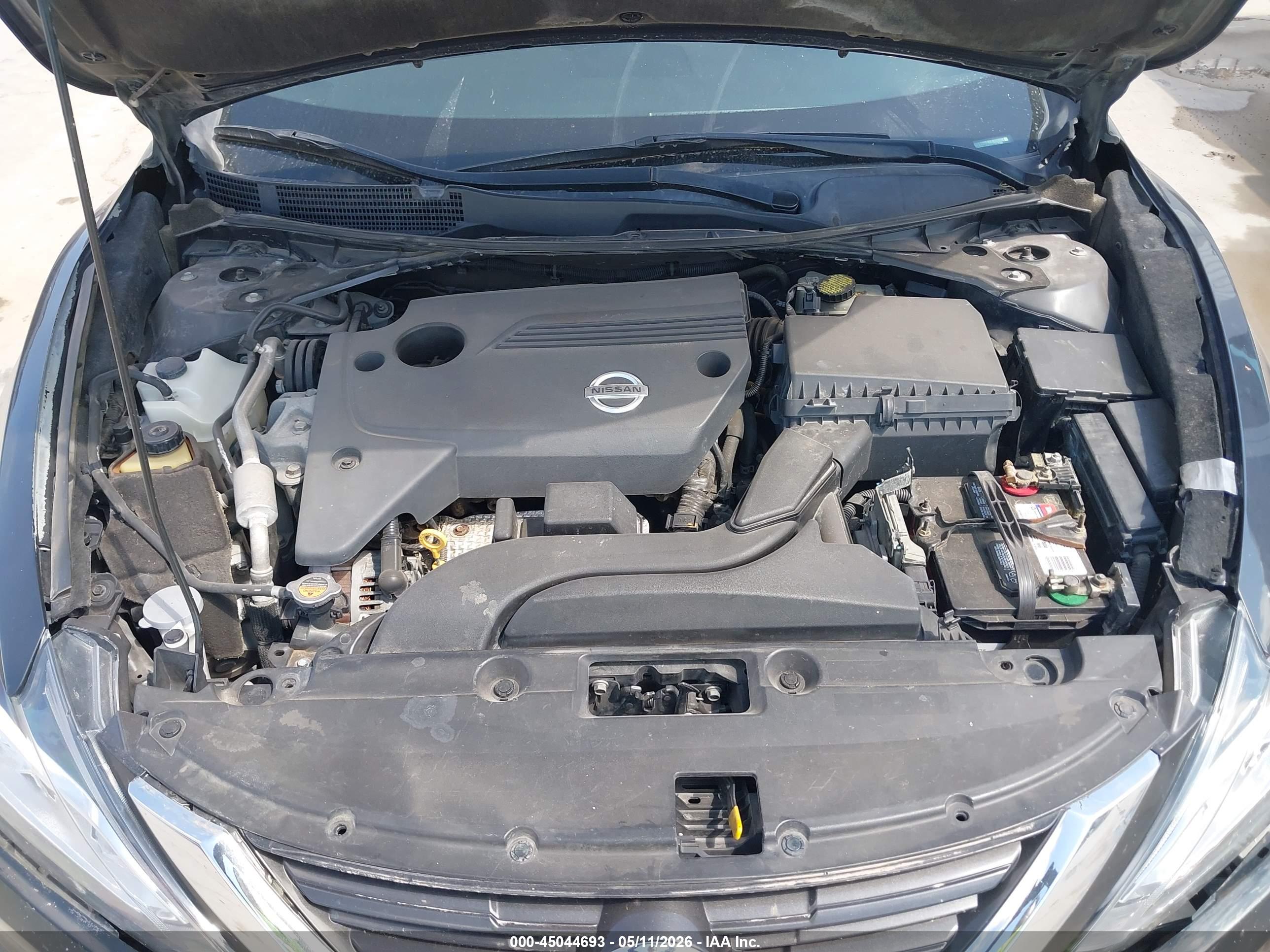 NISSAN ALTIMA image 10