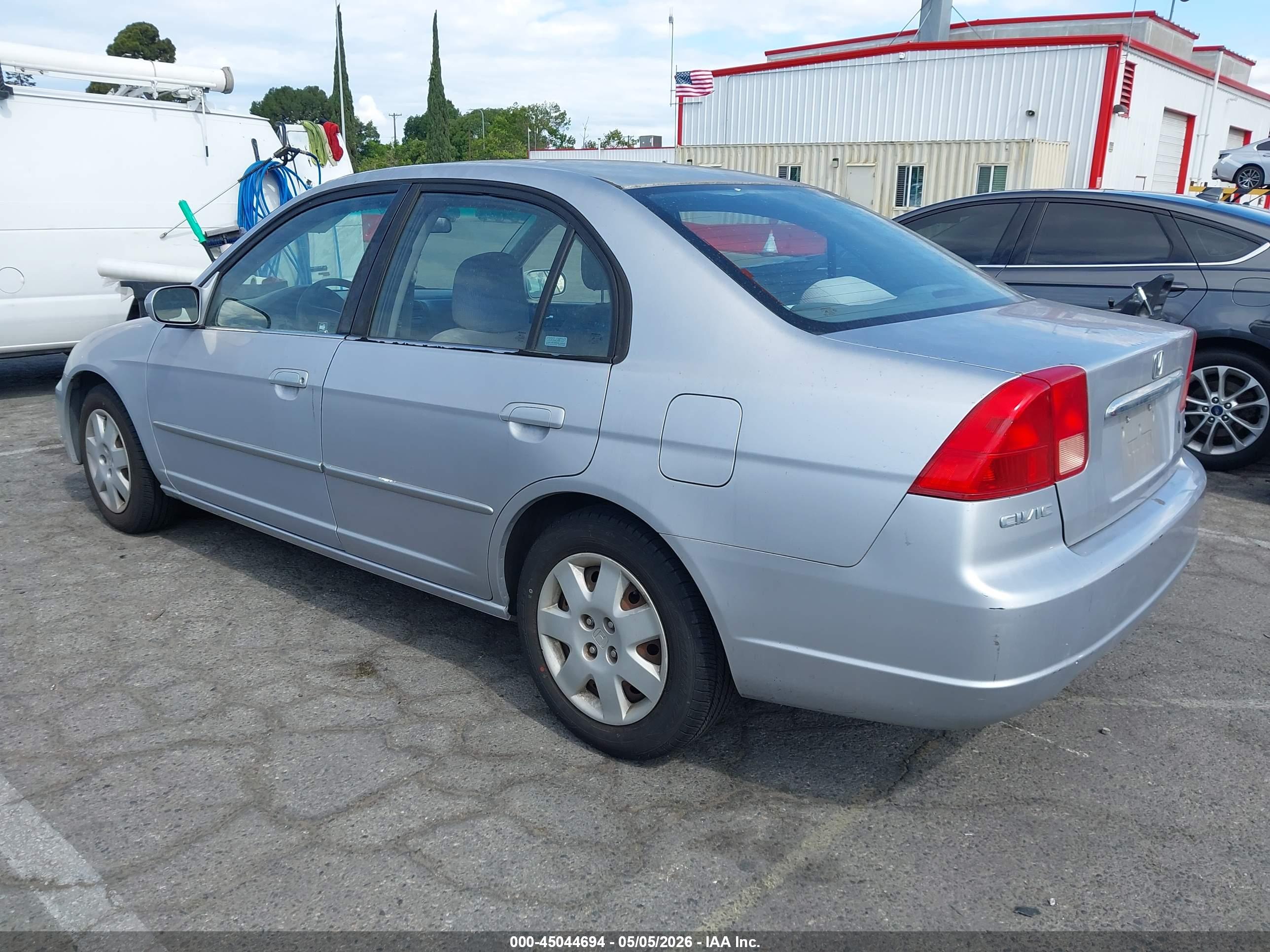 HONDA CIVIC image 3