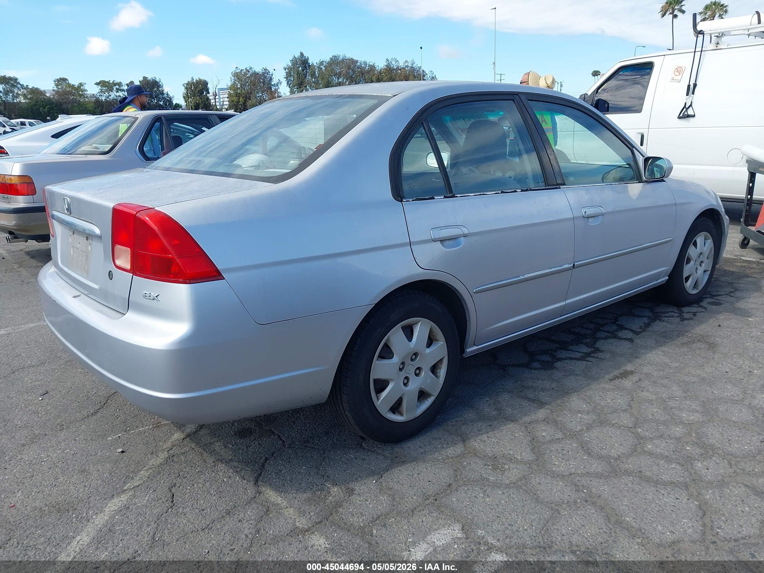 HONDA CIVIC image 4