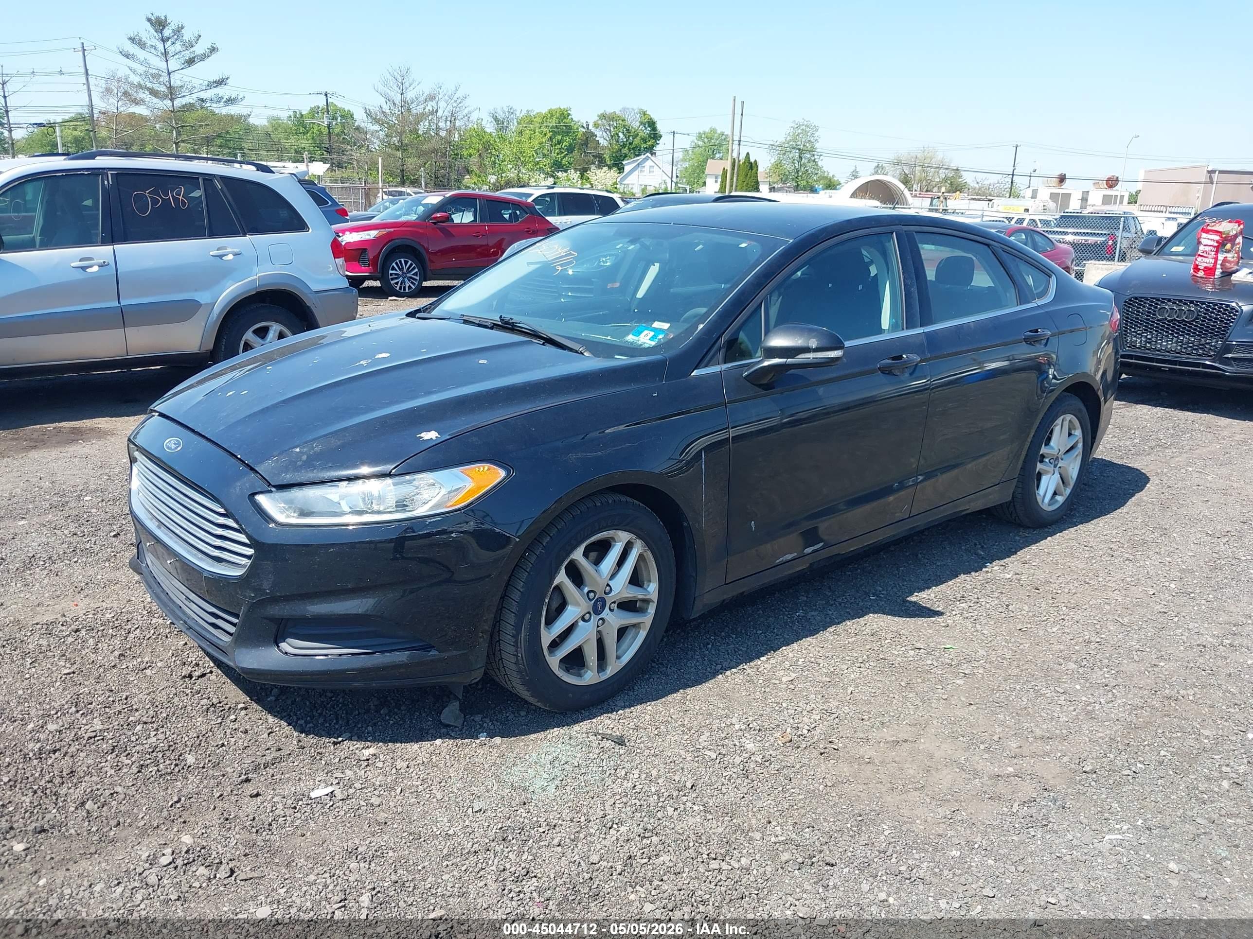 FORD FUSION image 2