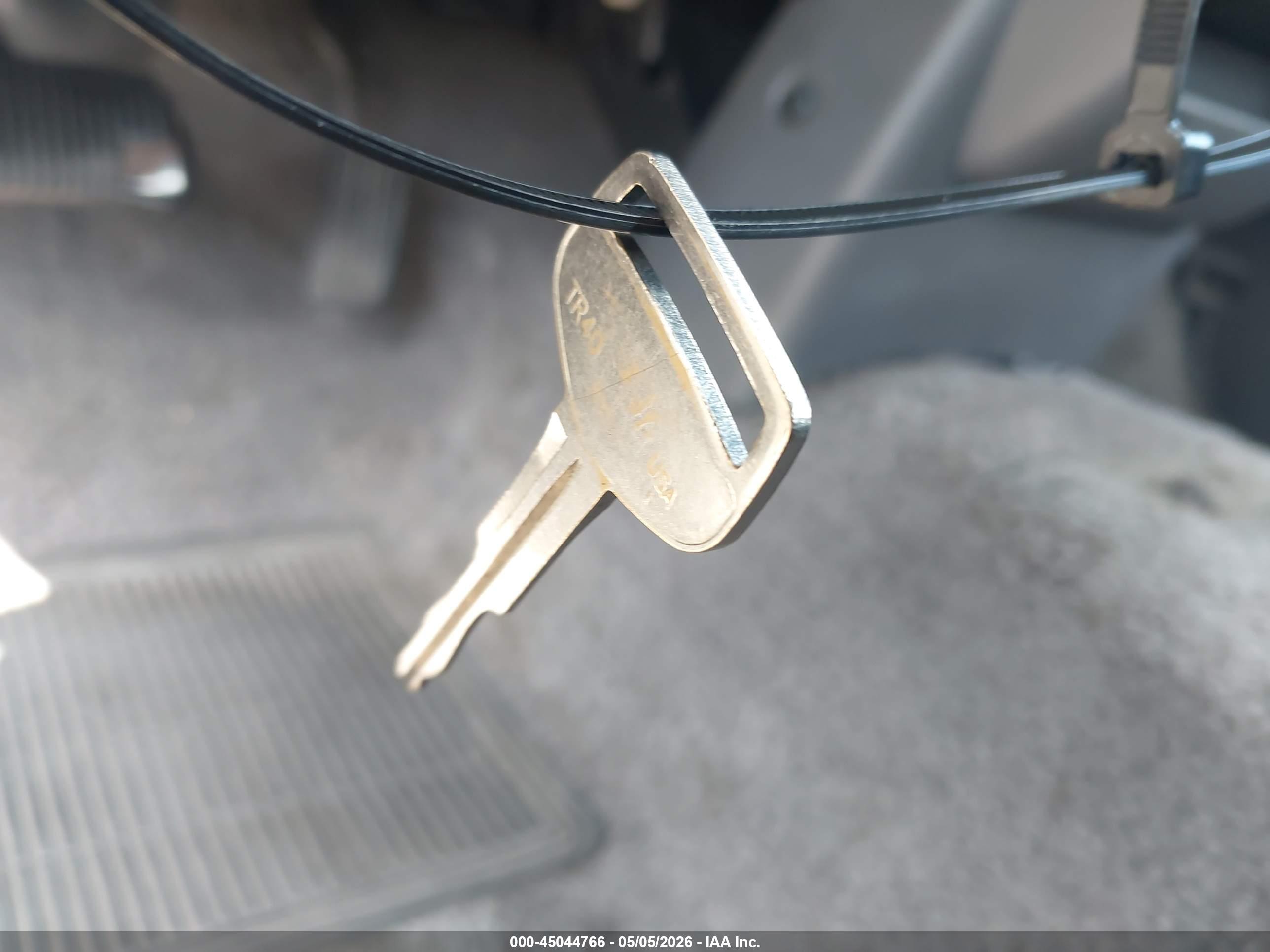 TOYOTA PICKUP image 11