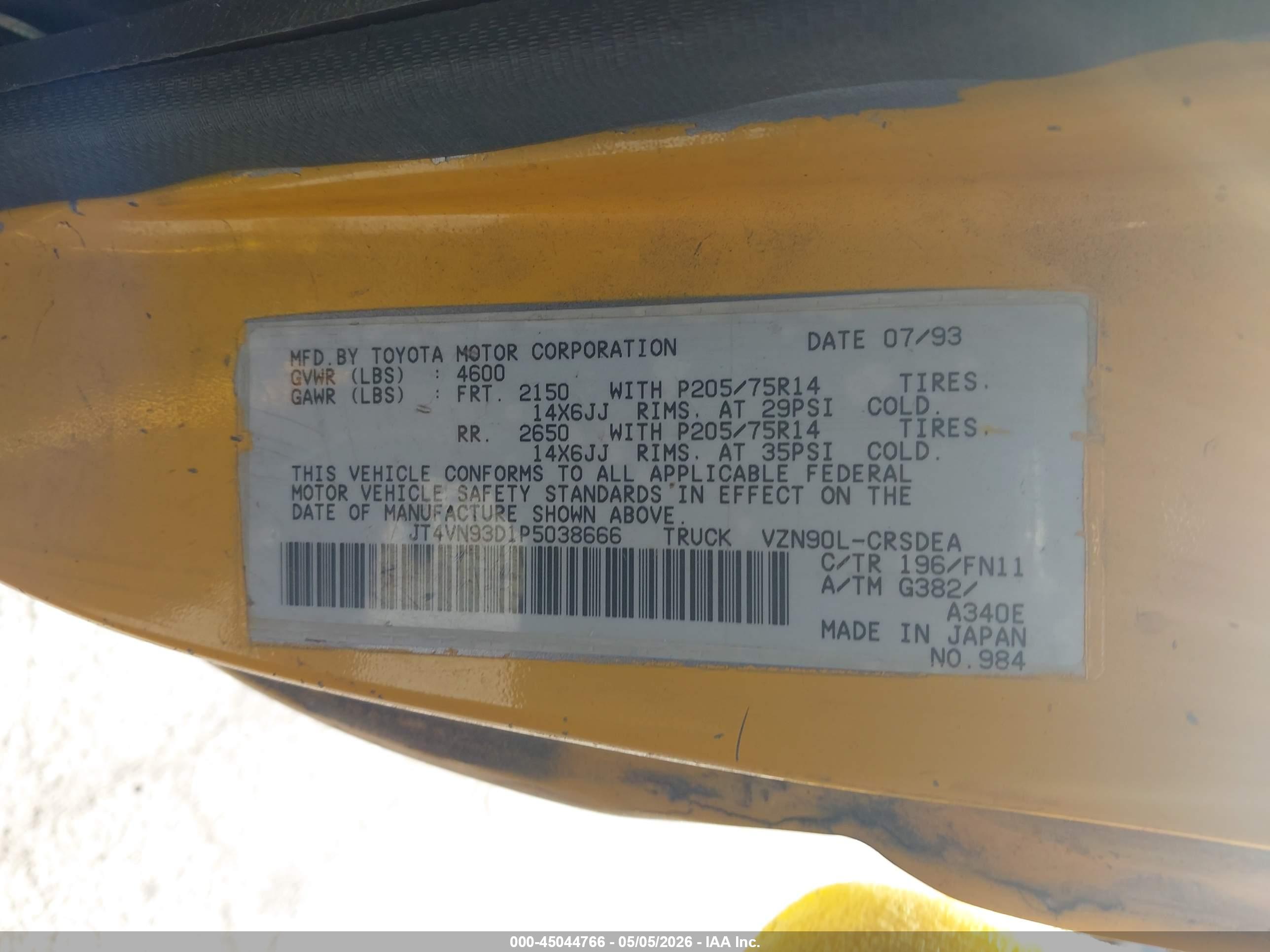 TOYOTA PICKUP image 9