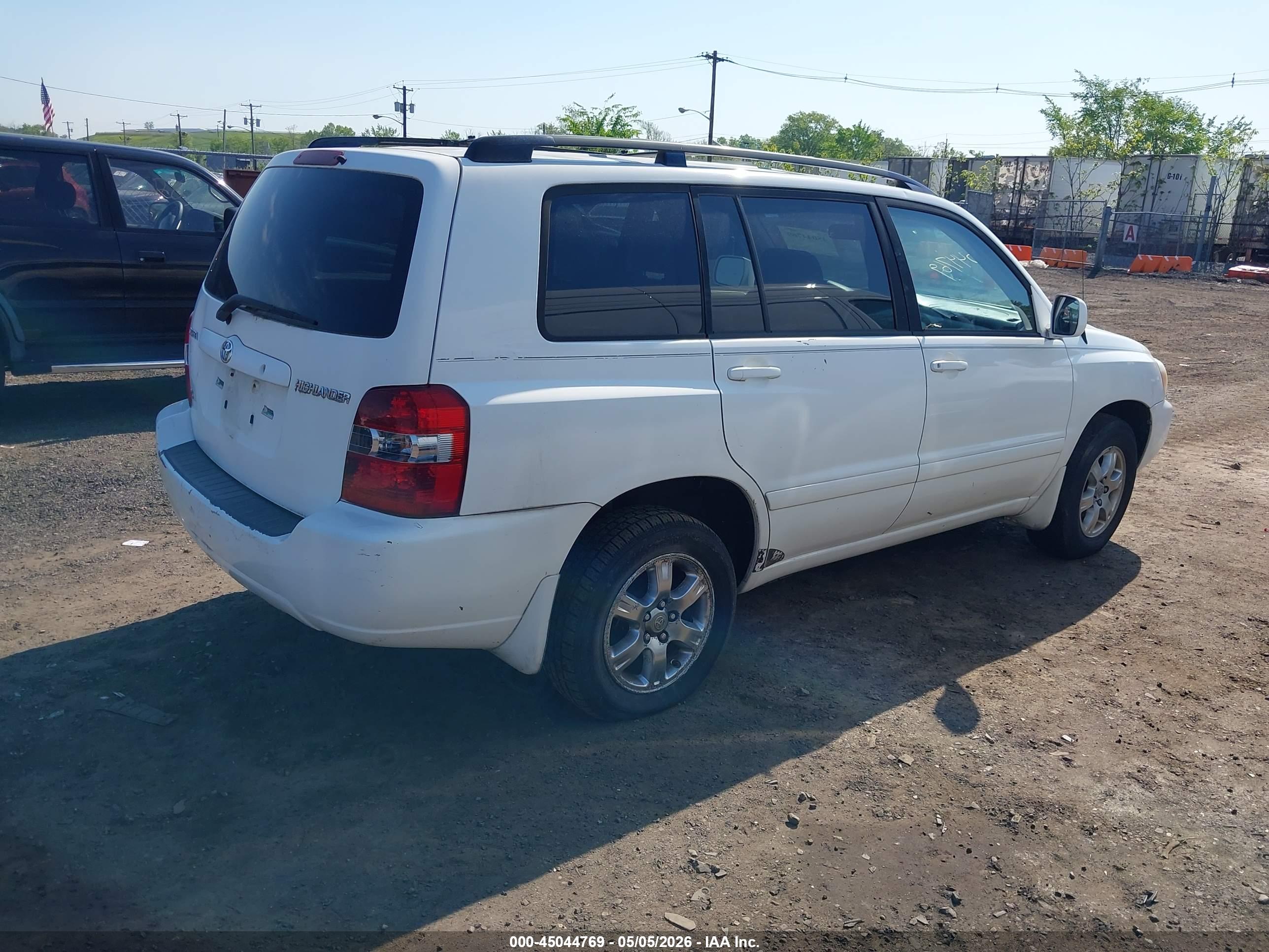 TOYOTA HIGHLANDER image 4