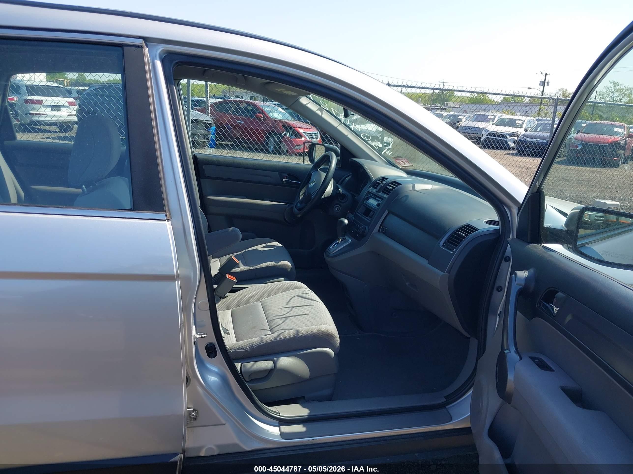 HONDA CR-V image 5