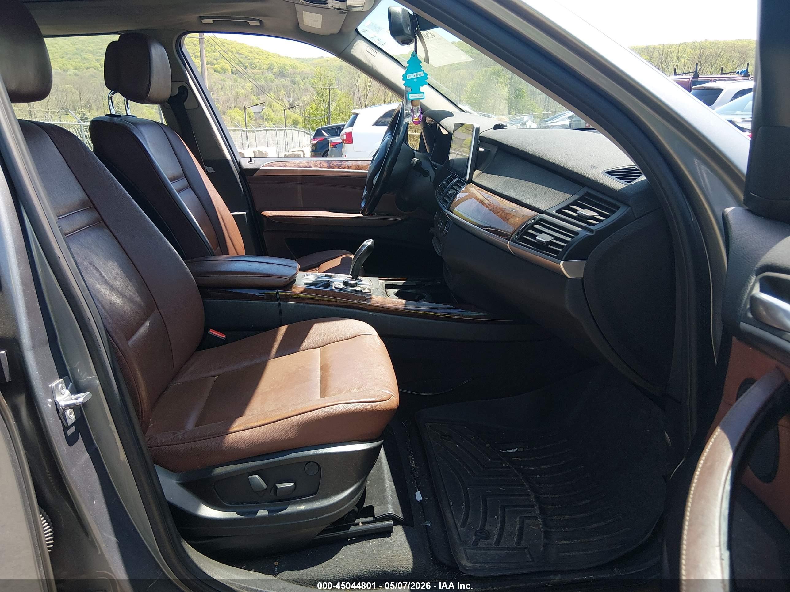 BMW X5 image 5