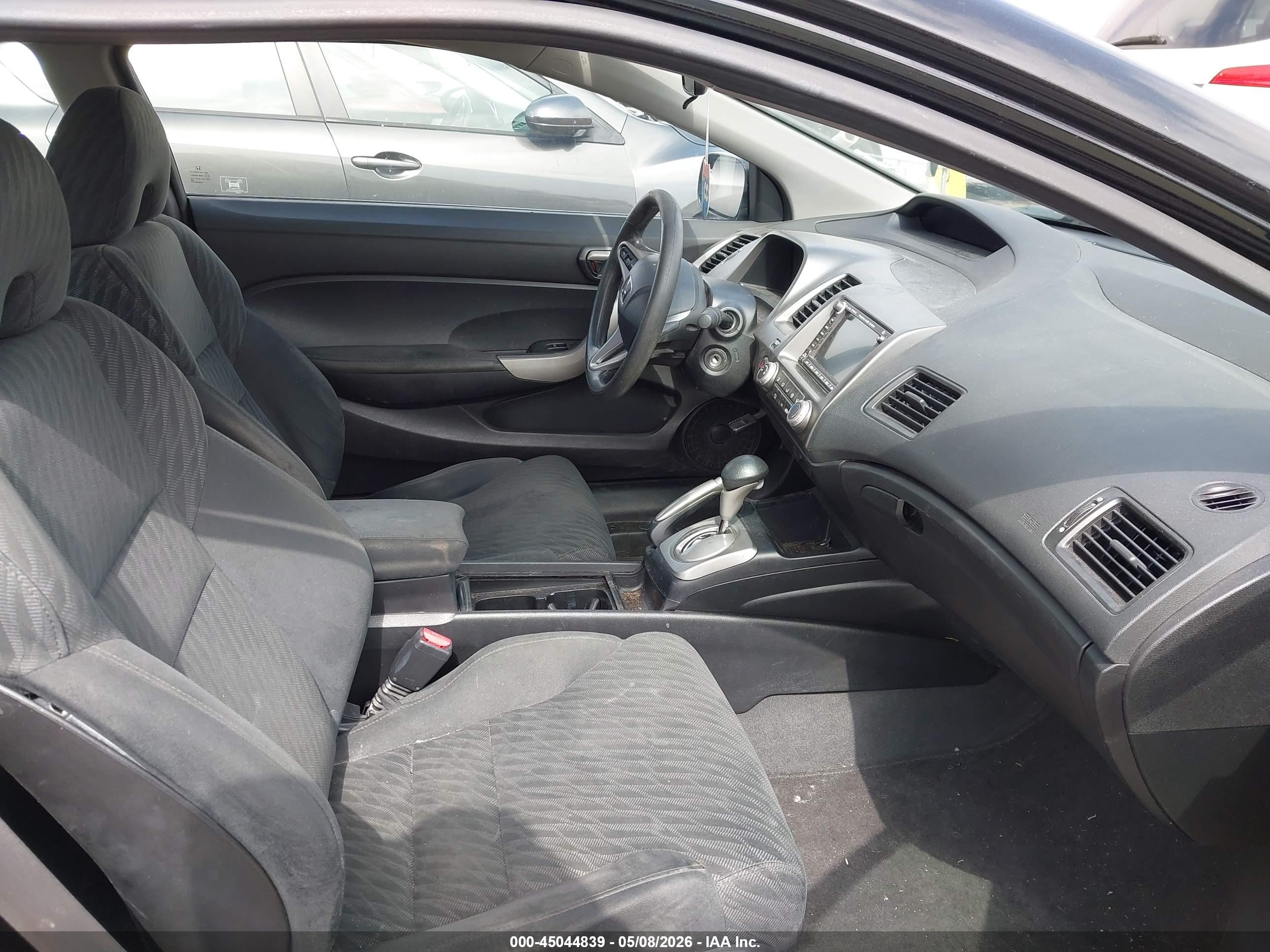 HONDA CIVIC image 5