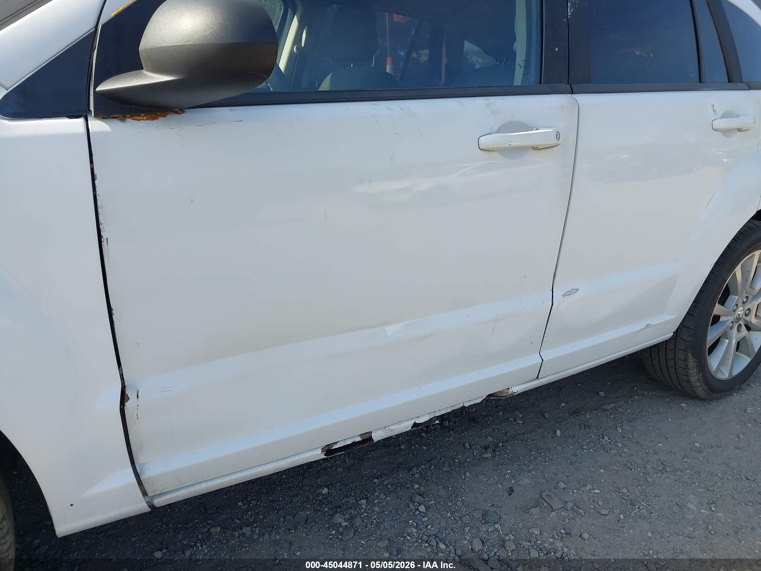 DODGE CALIBER image 6