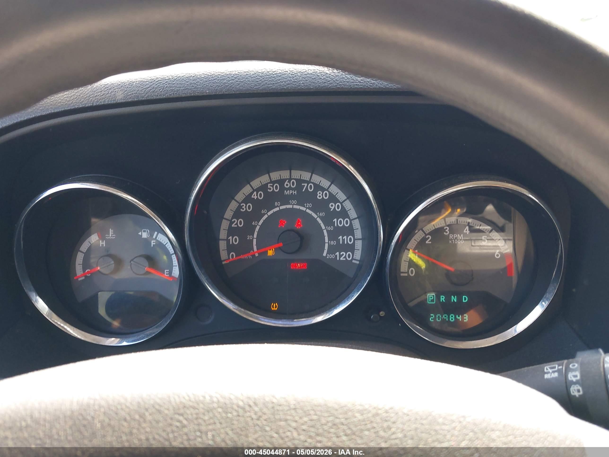 DODGE CALIBER image 7