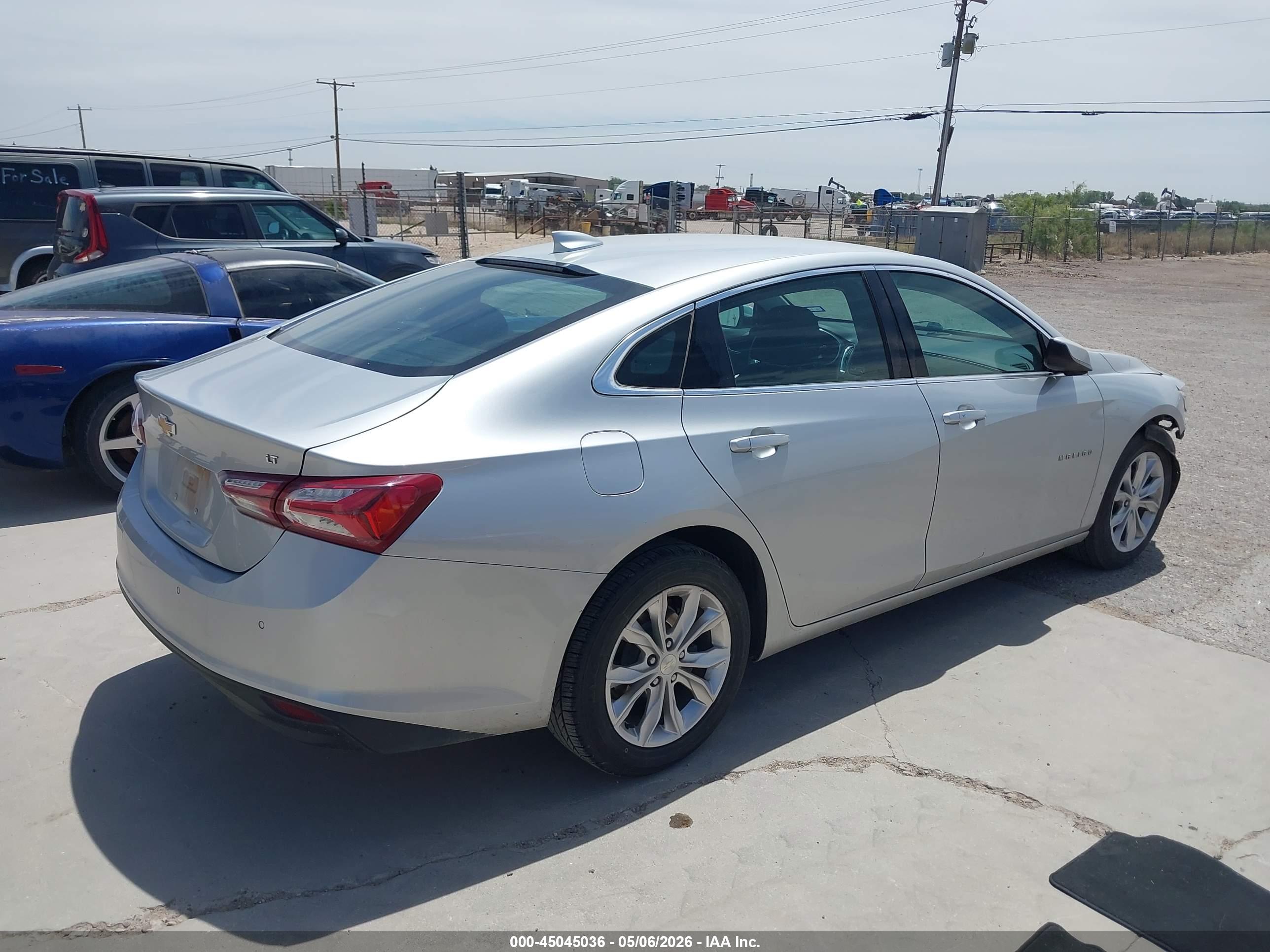 CHEVROLET MALIBU image 4