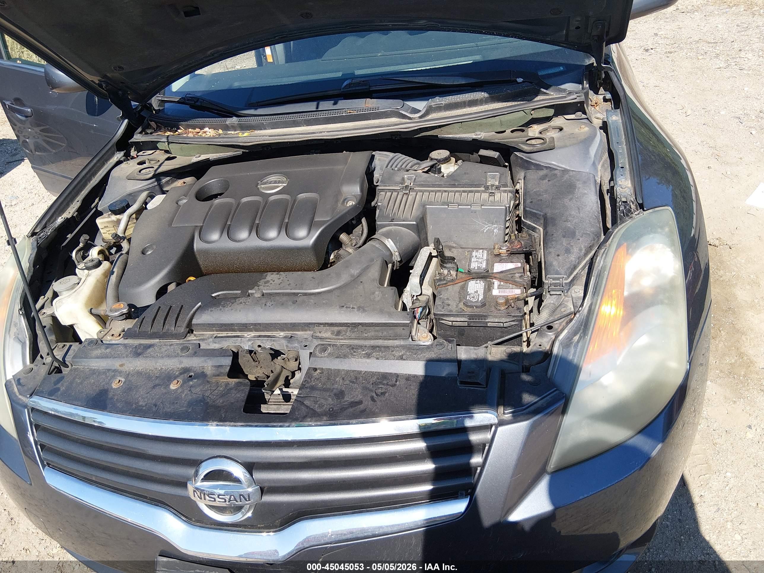 NISSAN ALTIMA image 10
