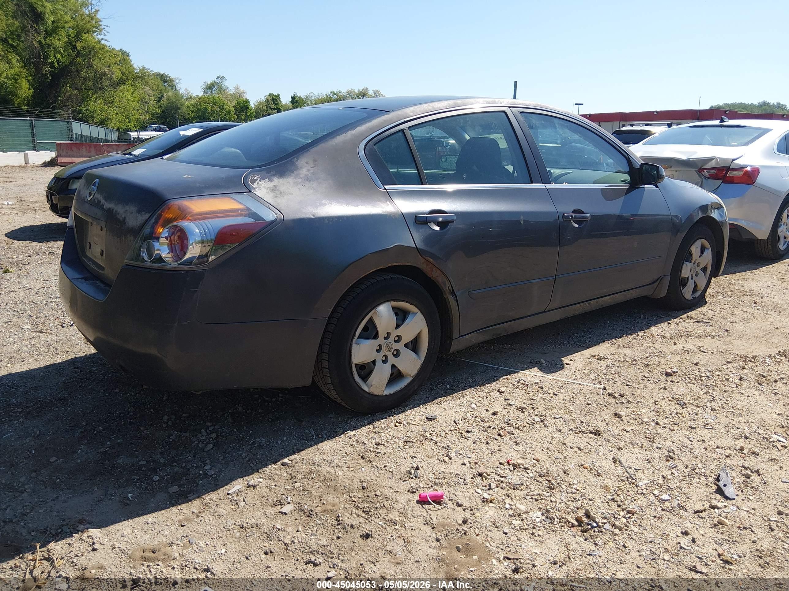 NISSAN ALTIMA image 4